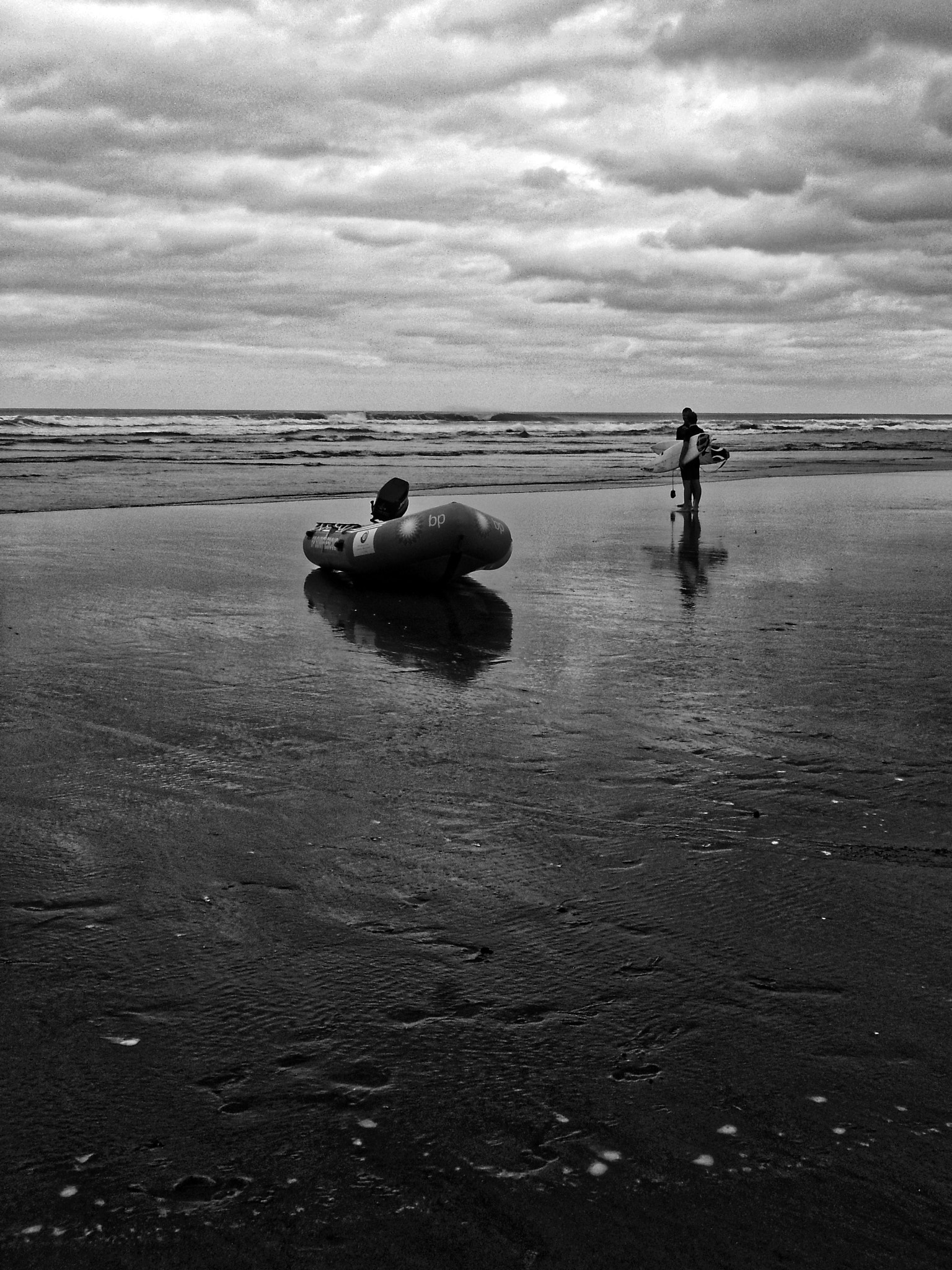 Samsung ST1000 /  ST1100 / VLUU ST1000 /  CL65 sample photo. Surfer photography