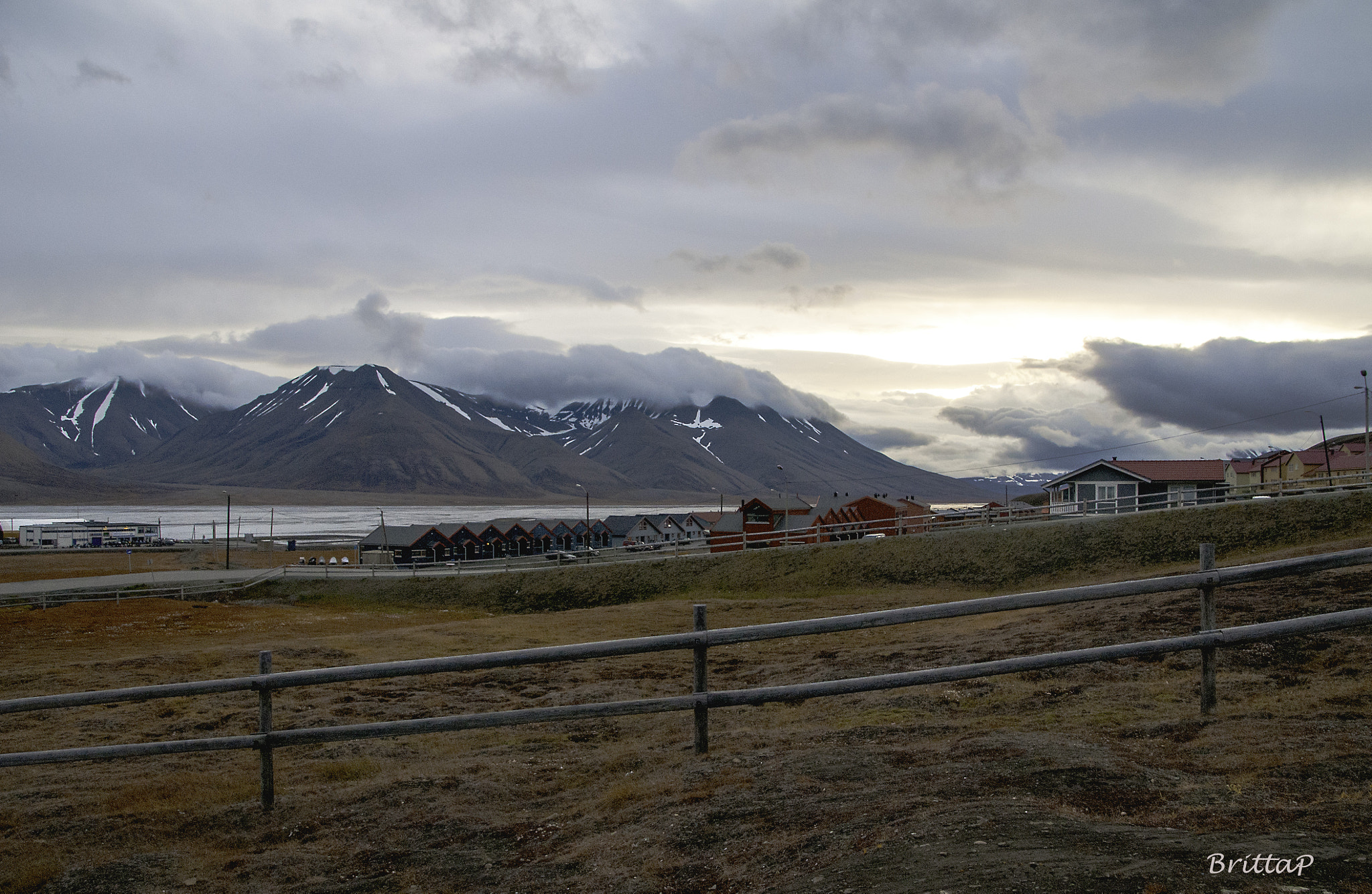 Nikon D300S + Tamron 18-270mm F3.5-6.3 Di II VC PZD sample photo. Svalbard photography