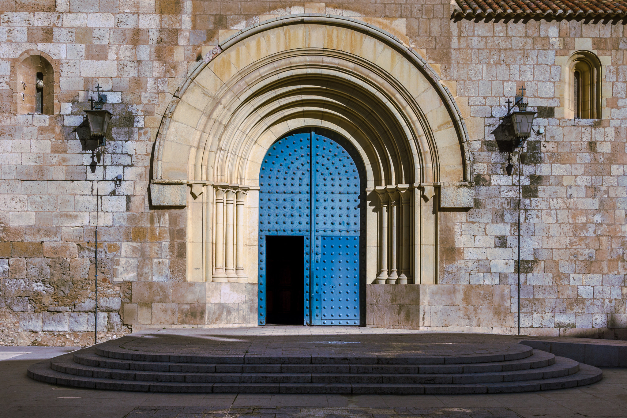 Tamron 18-270mm F3.5-6.3 Di II PZD sample photo. Catedral photography