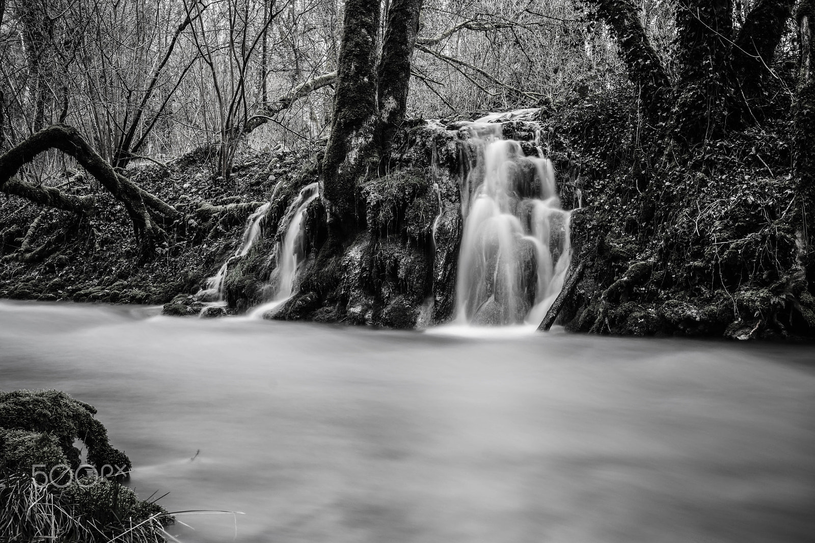 Samsung NX1 + NX 18-55mm F3.5-5.6 sample photo. Waterfall photography