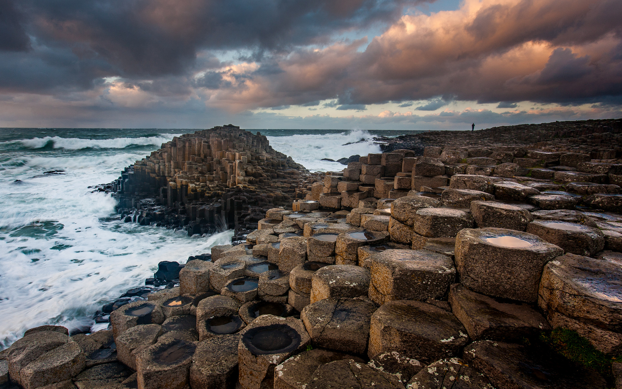 Canon EOS 5D + Canon EF 16-35mm F2.8L USM sample photo. Giant's causeway photography