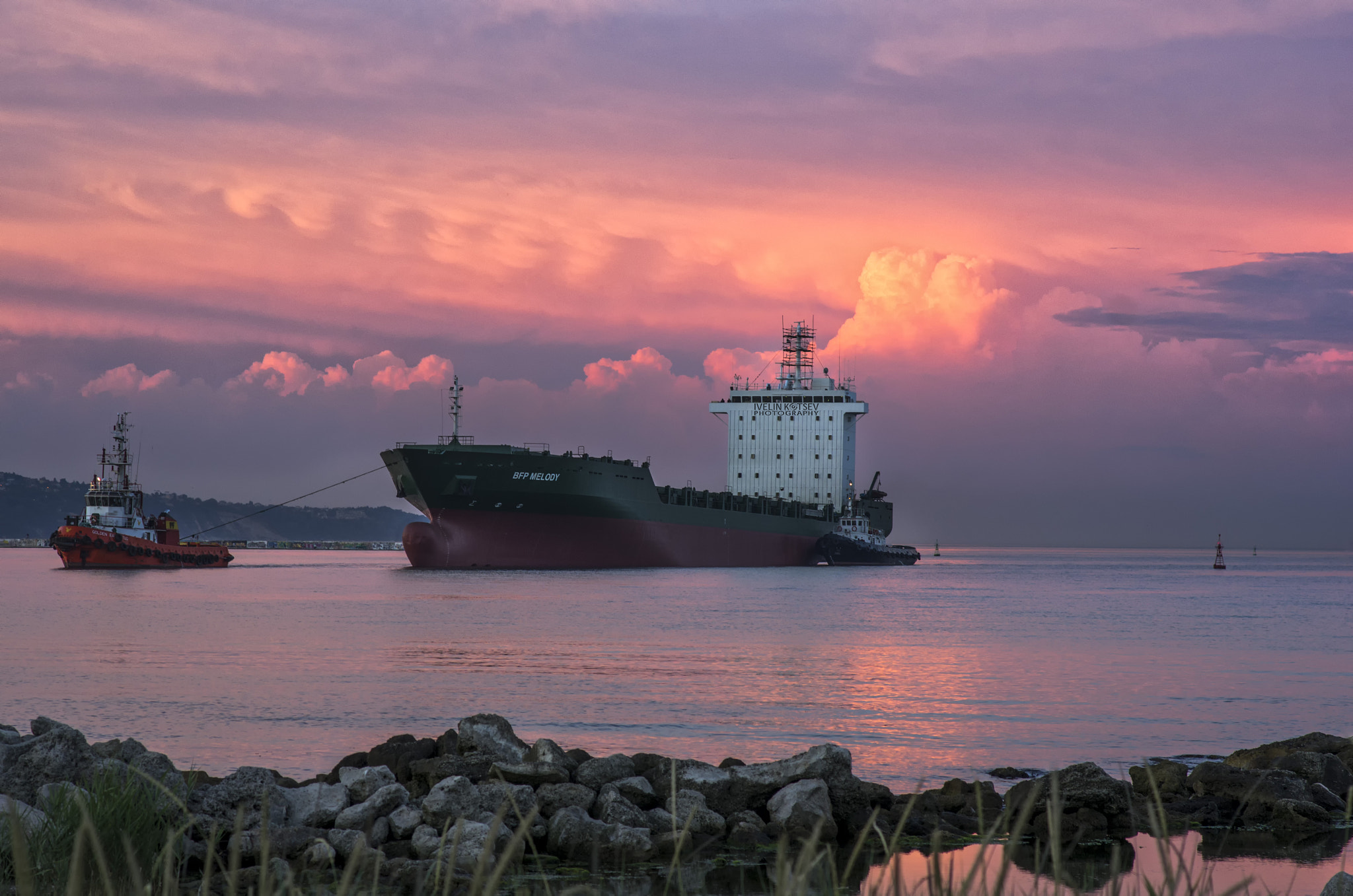 Pentax K-5 sample photo. June sunset photography