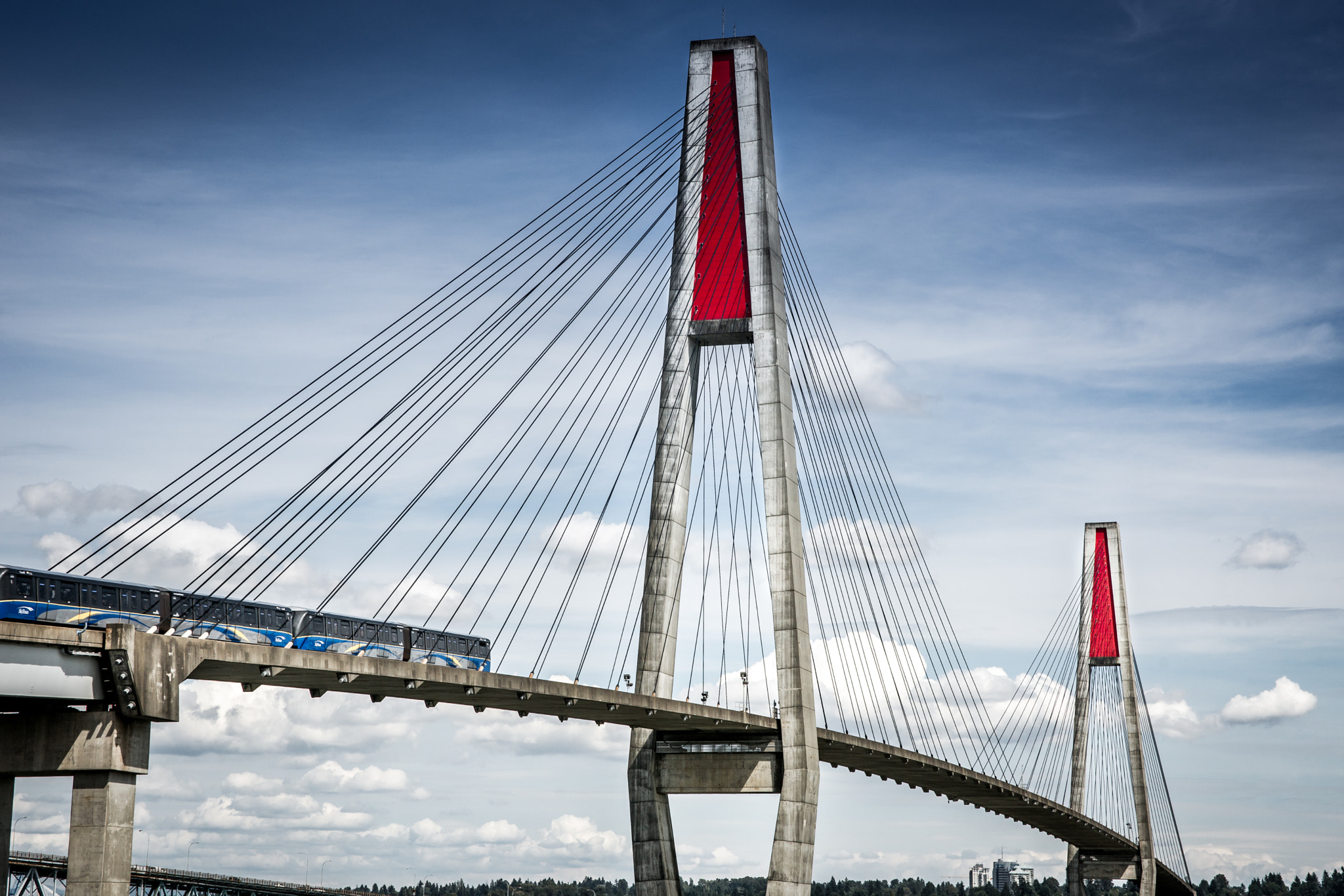 Sony Alpha DSLR-A850 sample photo. Skybridge photography