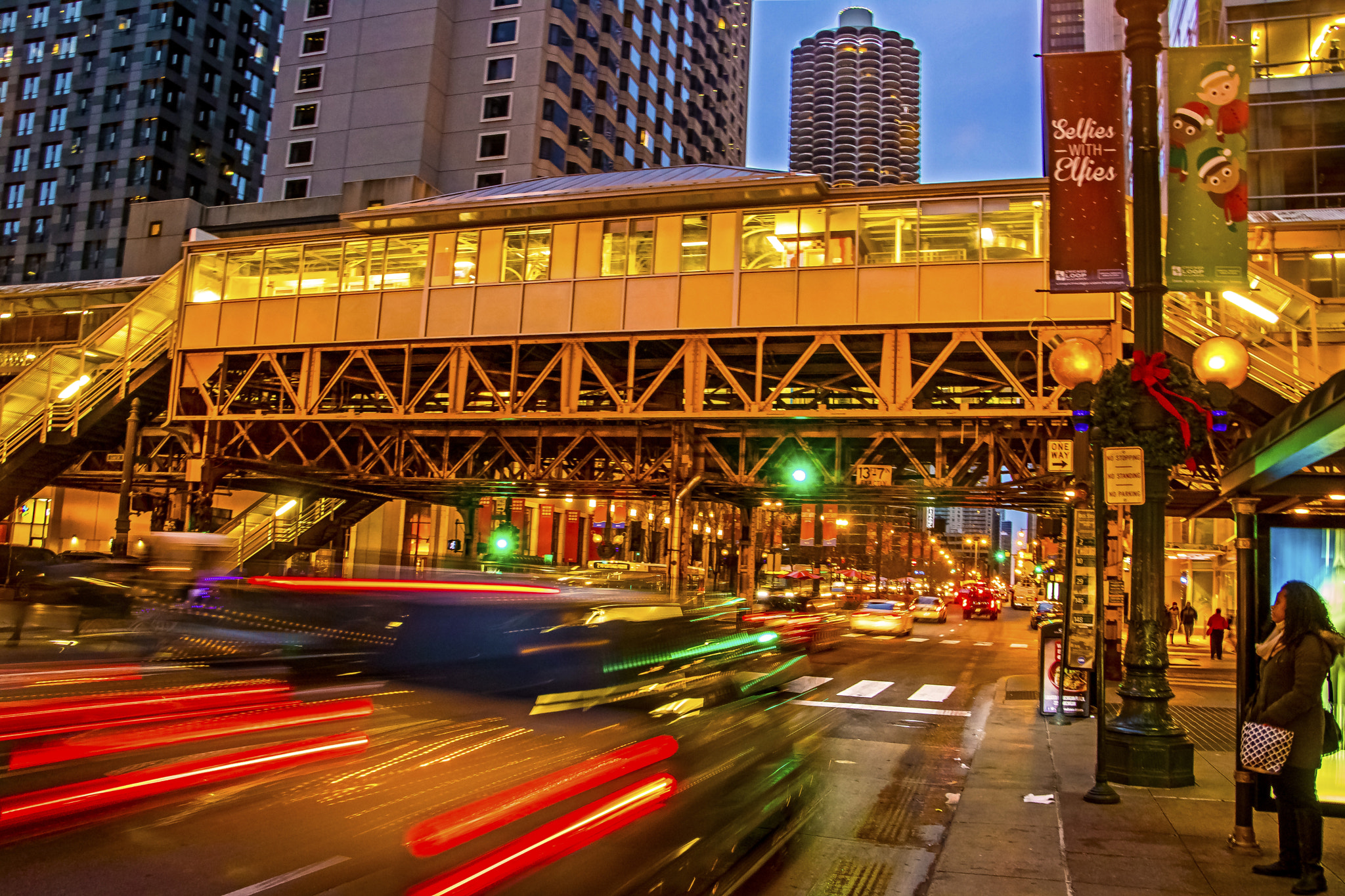 Canon EOS 760D (EOS Rebel T6s / EOS 8000D) sample photo. Chicago at night photography
