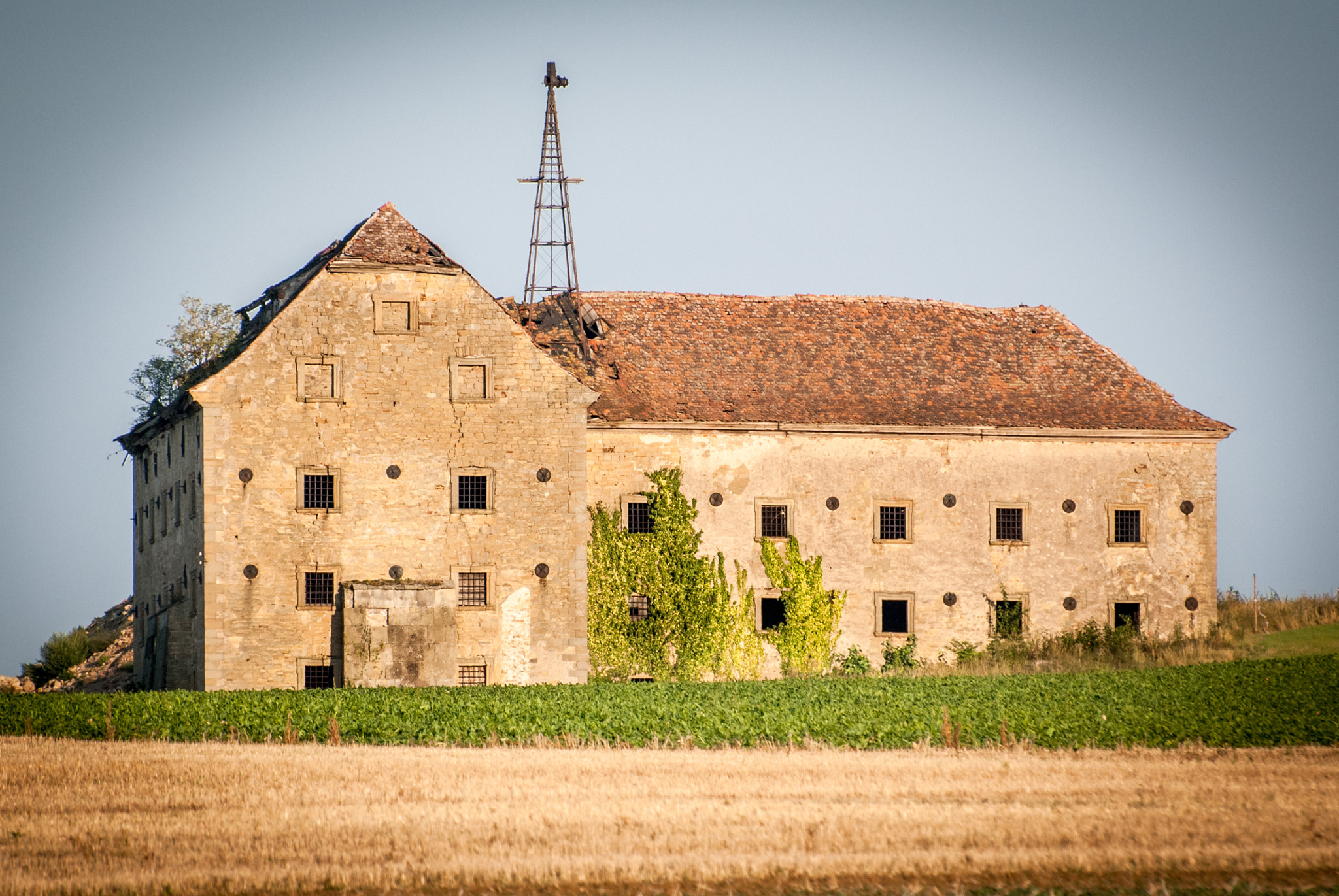 Nikon D40X sample photo. Old farmhouse photography