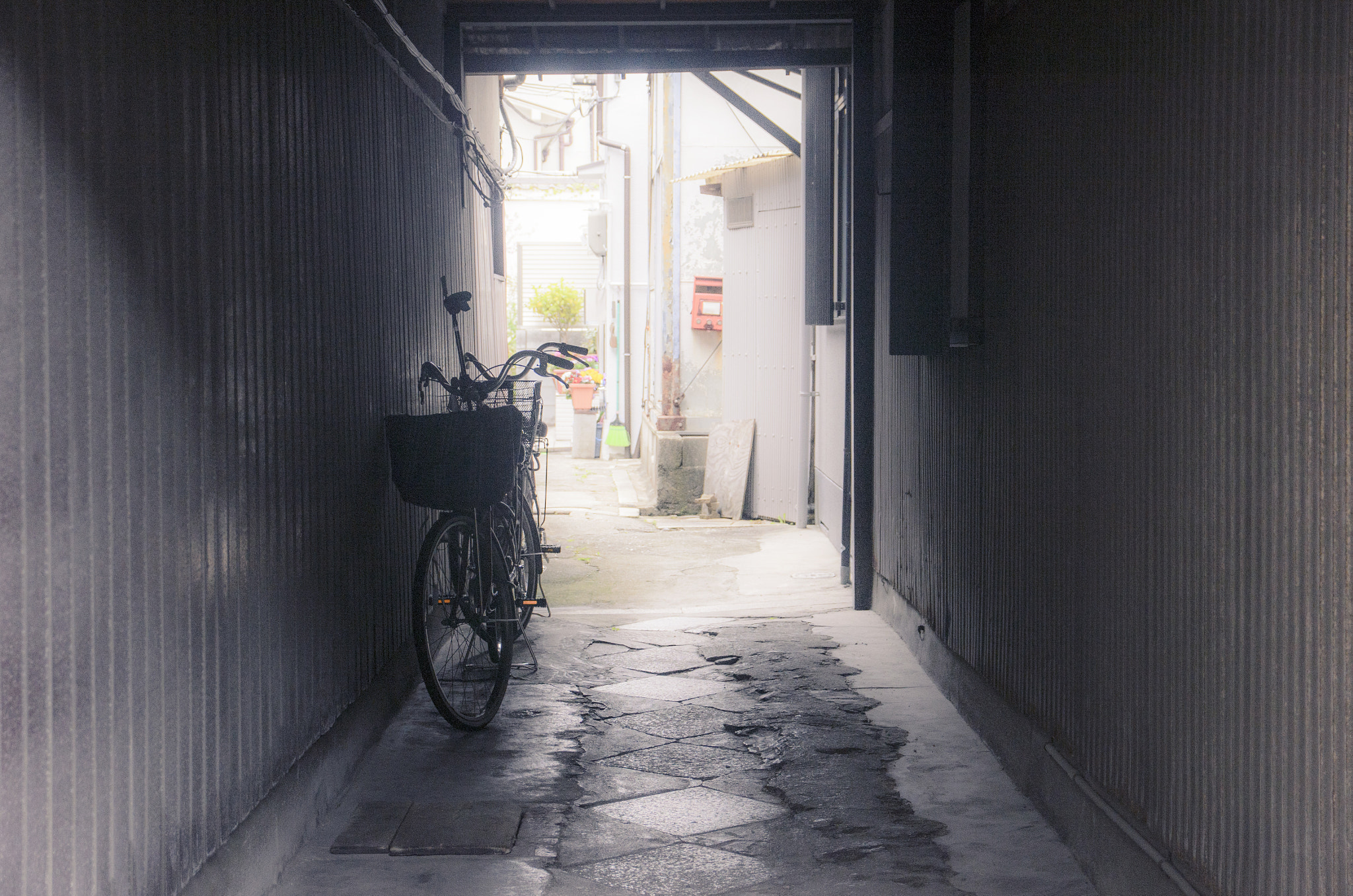 Sigma 17-70mm F2.8-4 DC Macro OS HSM | C sample photo. Place of the bicycle photography