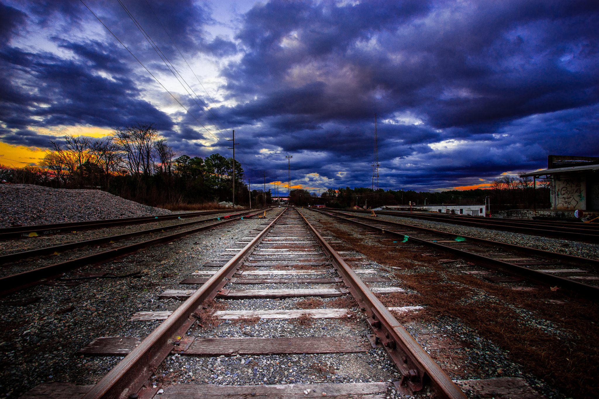 Sony a7 II + Canon EF 17-40mm F4L USM sample photo. Trax photography