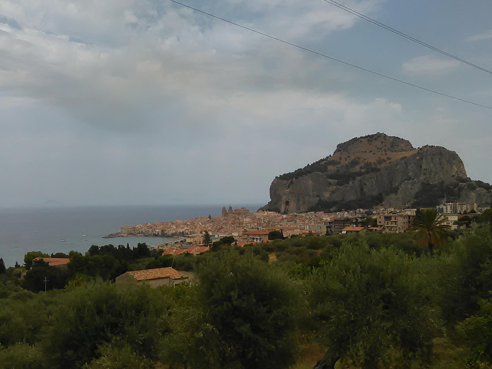 HUAWEI Y625-U21 sample photo. Cefalù "on the rock" photography