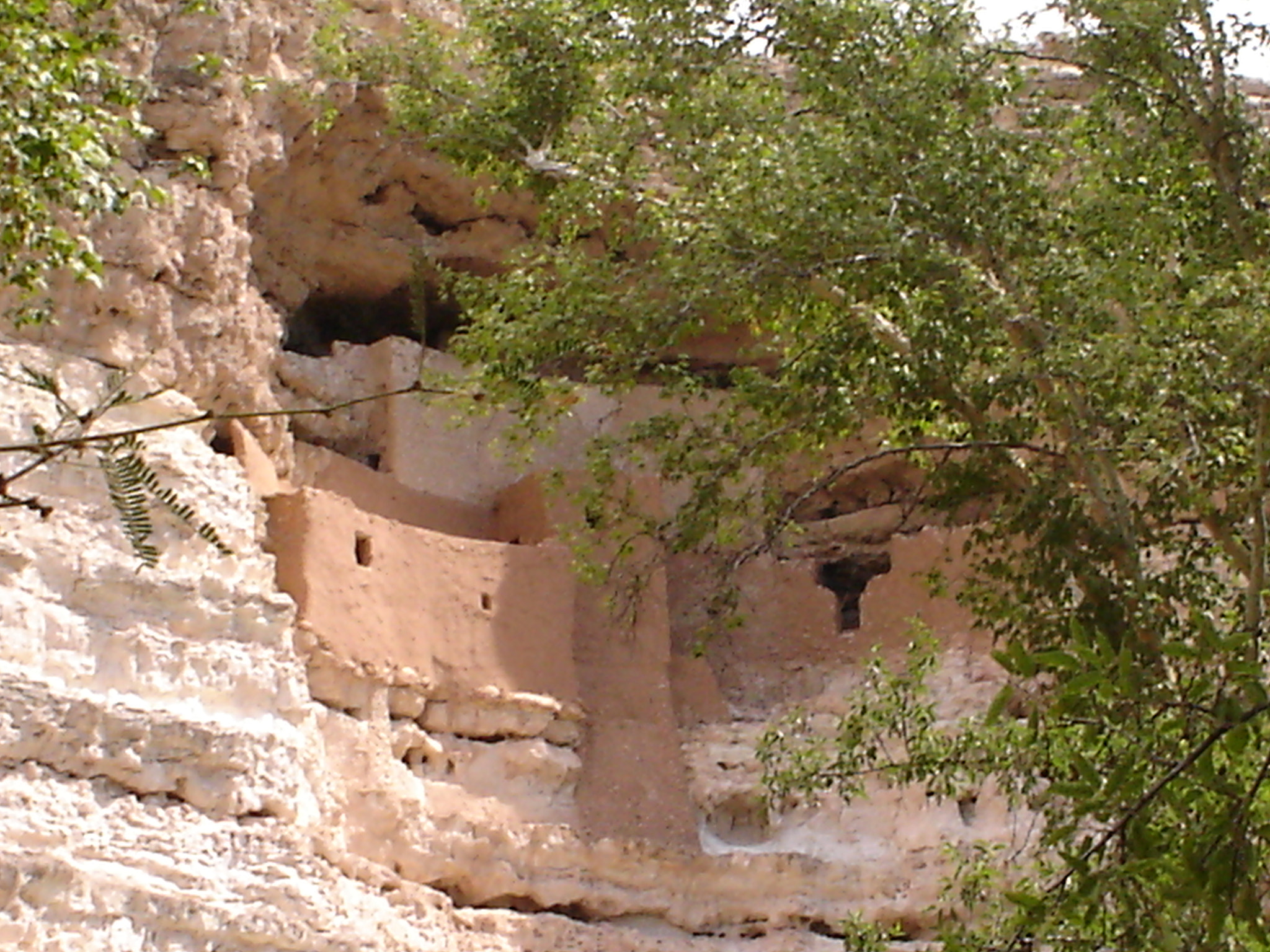 Sony DSC-P41 sample photo. Az - montezuma castle photography