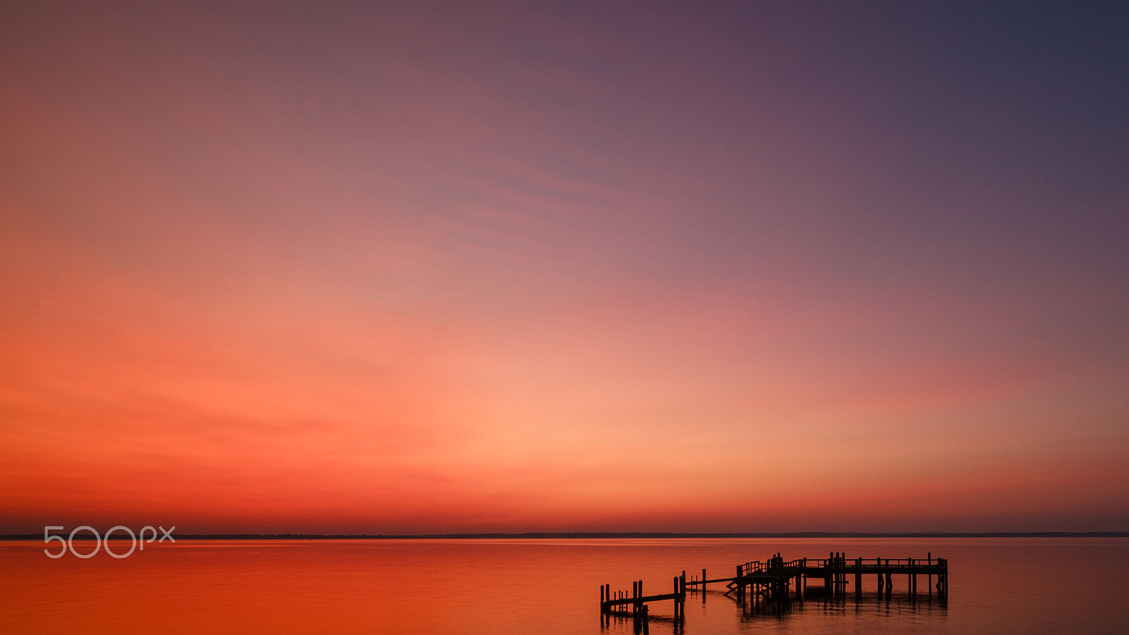 Sigma 10-20mm F3.5 EX DC HSM sample photo. Old dock photography