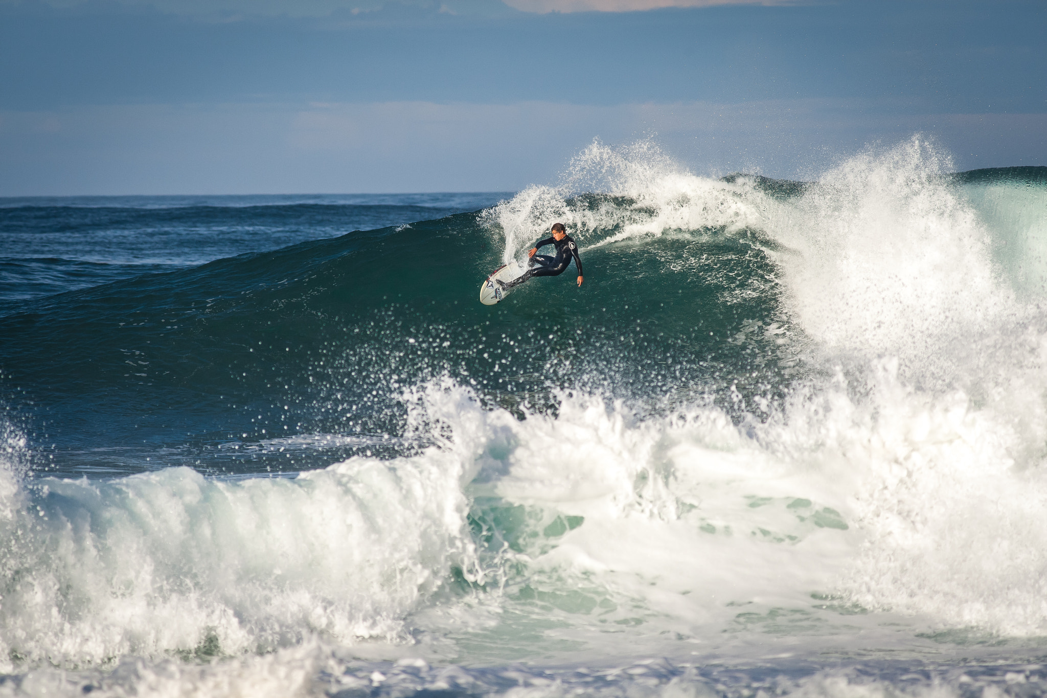 Canon EF 200mm F2.8L II USM sample photo. Surfer  photography