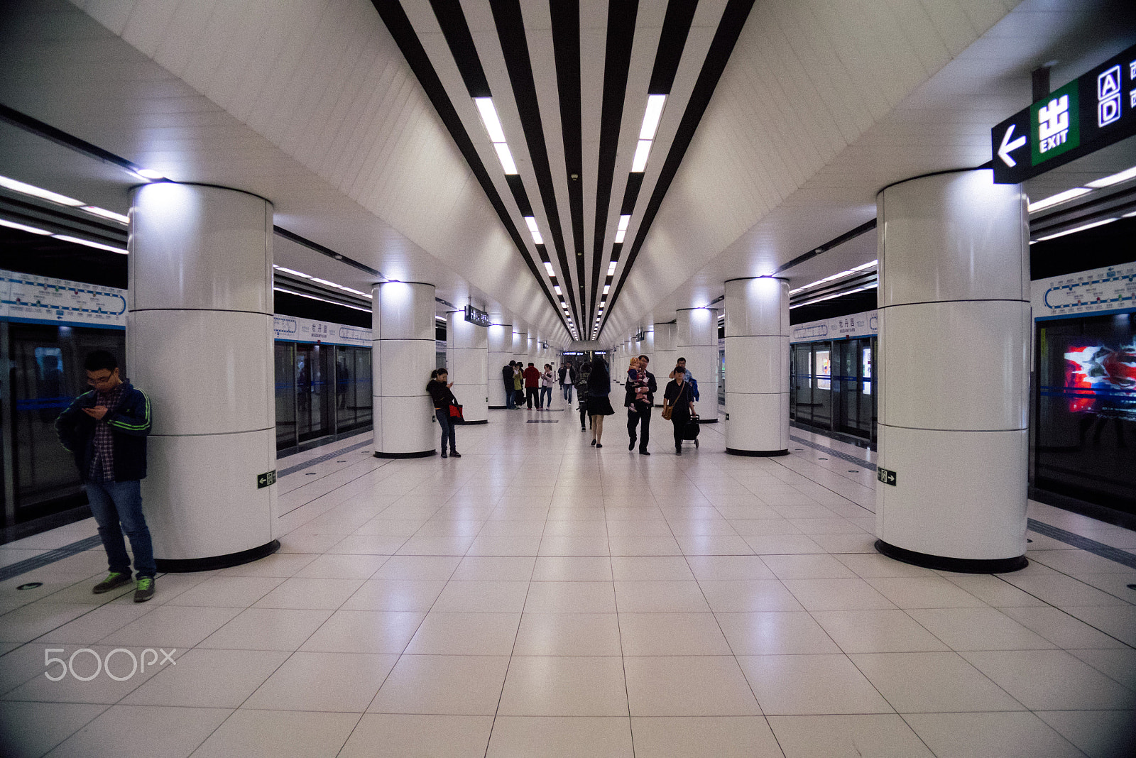 Panasonic DMC-GM1S sample photo. Symmetry？ photography