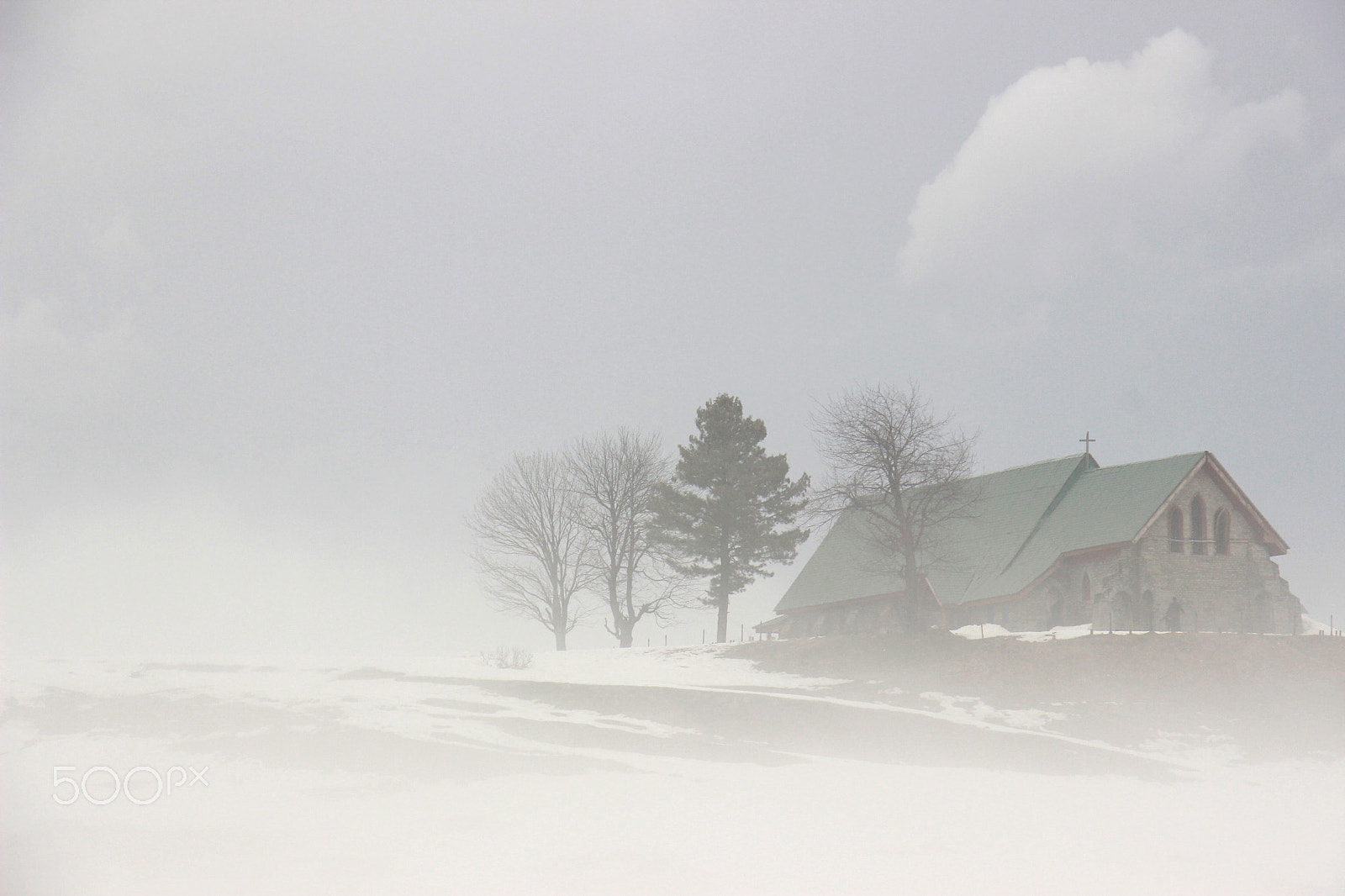 Canon EF-S 18-135mm F3.5-5.6 IS STM sample photo. Gulmarg, kashmir photography