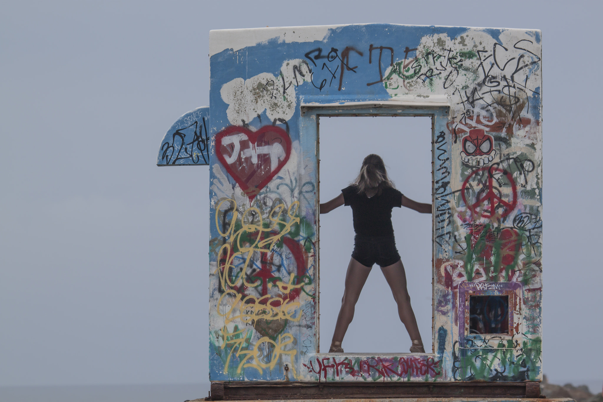 Canon EF 100-400mm F4.5-5.6L IS USM sample photo. Dancer at the jetty photography