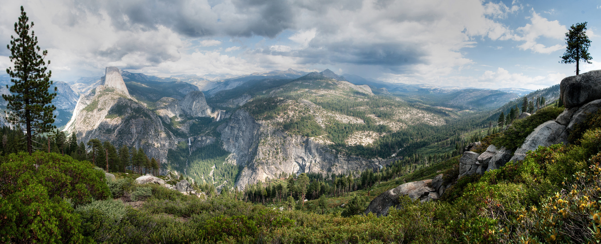 Sony Alpha DSLR-A700 sample photo. Yosemite - glacier point photography