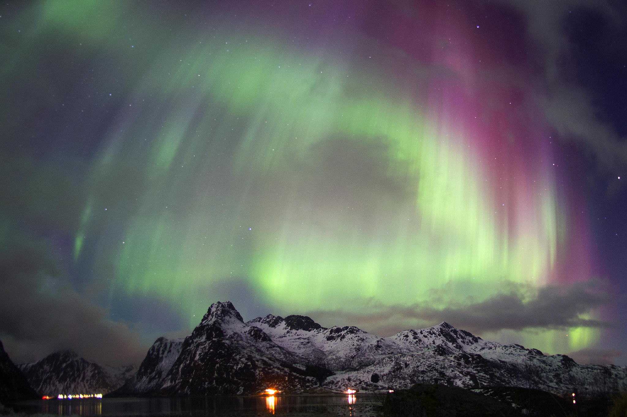 Nikon D4S + Nikon AF Fisheye-Nikkor 16mm F2.8D sample photo. Northern lights over lofoten photography