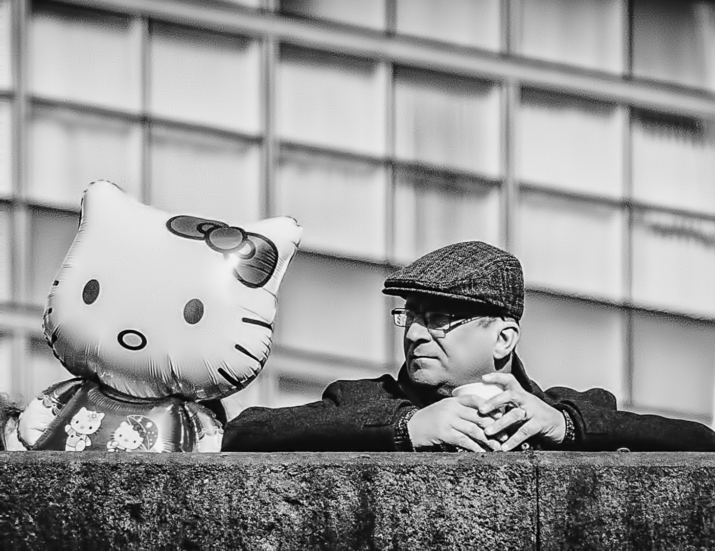 Tamron SP AF 70-200mm F2.8 Di LD (IF) MACRO sample photo. Hello kitty photography