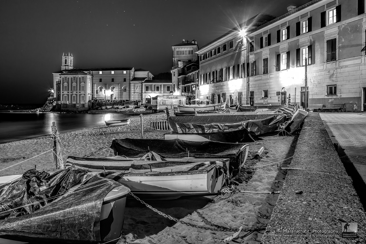Canon TS-E 24.0mm f/3.5 L II sample photo. East bay - sestri levante photography