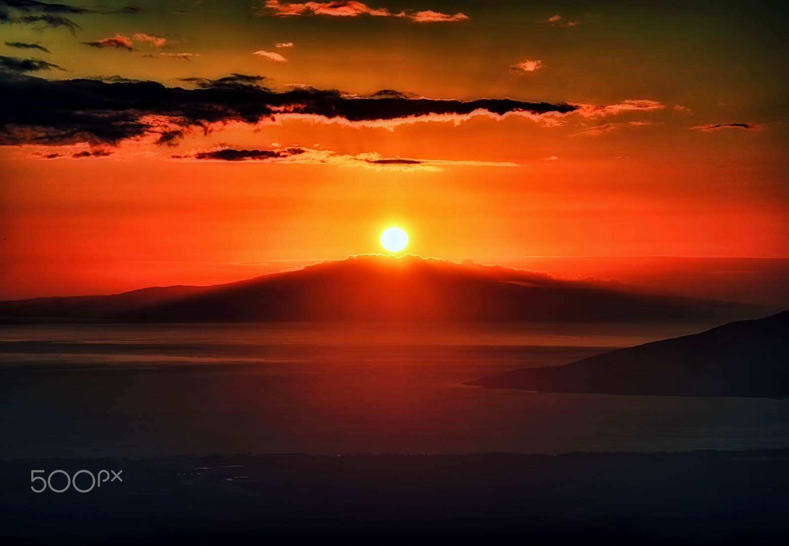 AF Zoom-Nikkor 28-80mm f/3.3-5.6G sample photo. Island sunset photography