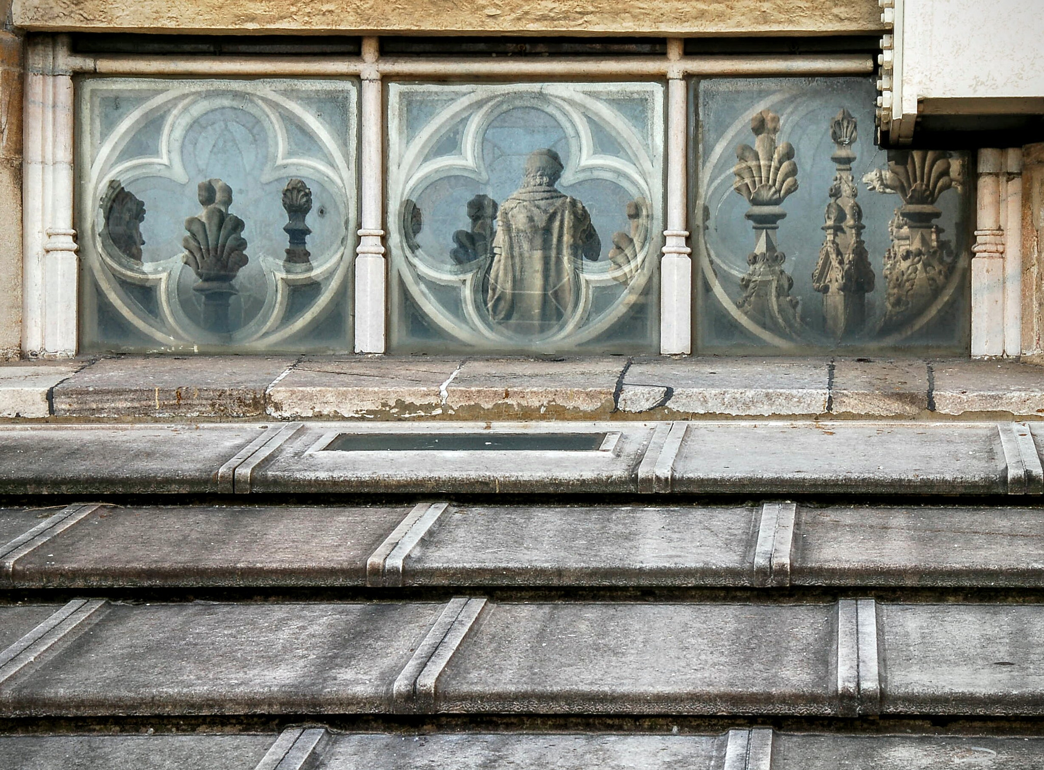 Nikon D50 sample photo. Duomo roof photography