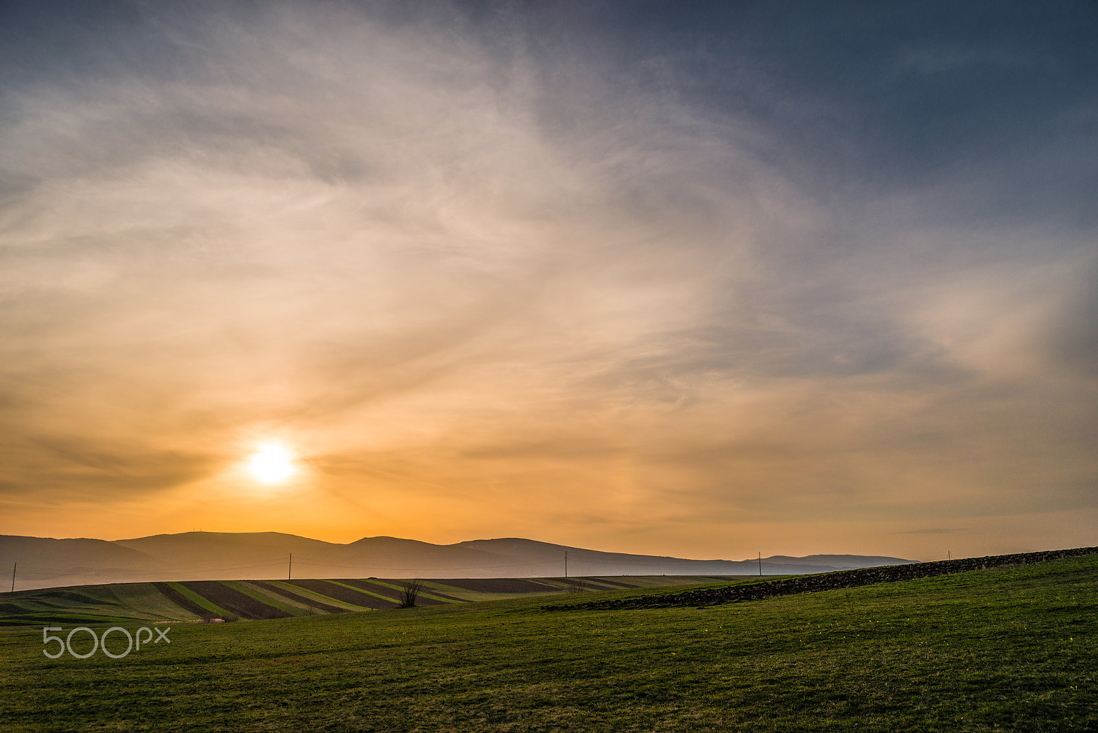 AF Zoom-Nikkor 28-100mm f/3.5-5.6G sample photo. Sunset photography