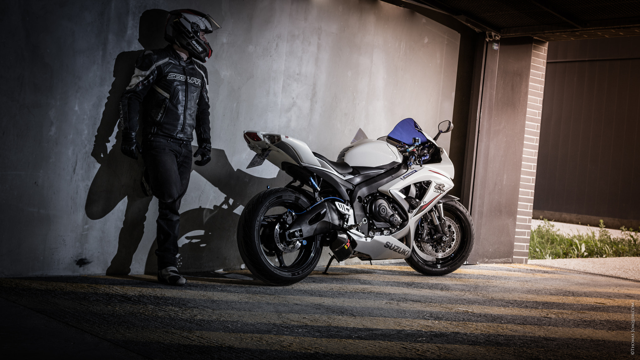 Canon EOS 5DS R sample photo. Shooting suzuki gsxr 750 and rider photography