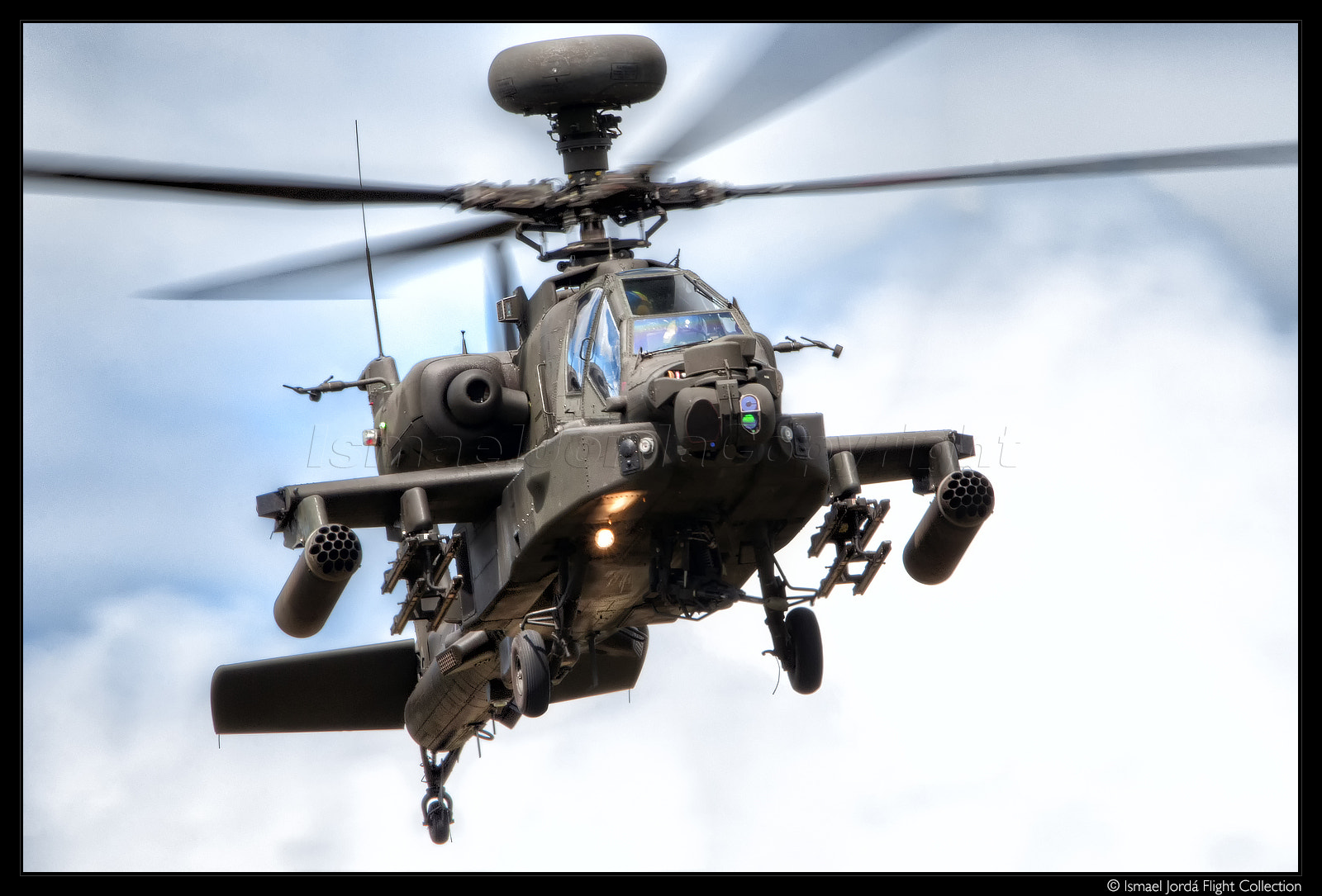 Nikon D300S + Nikon AF-S Nikkor 600mm F4G ED VR sample photo. Apache raf (2011) photography