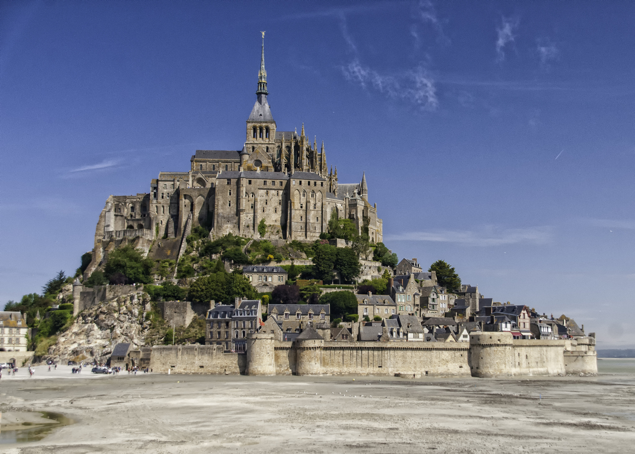 Sigma 18-250mm F3.5-6.3 DC Macro OS HSM sample photo. Mont st micheal photography