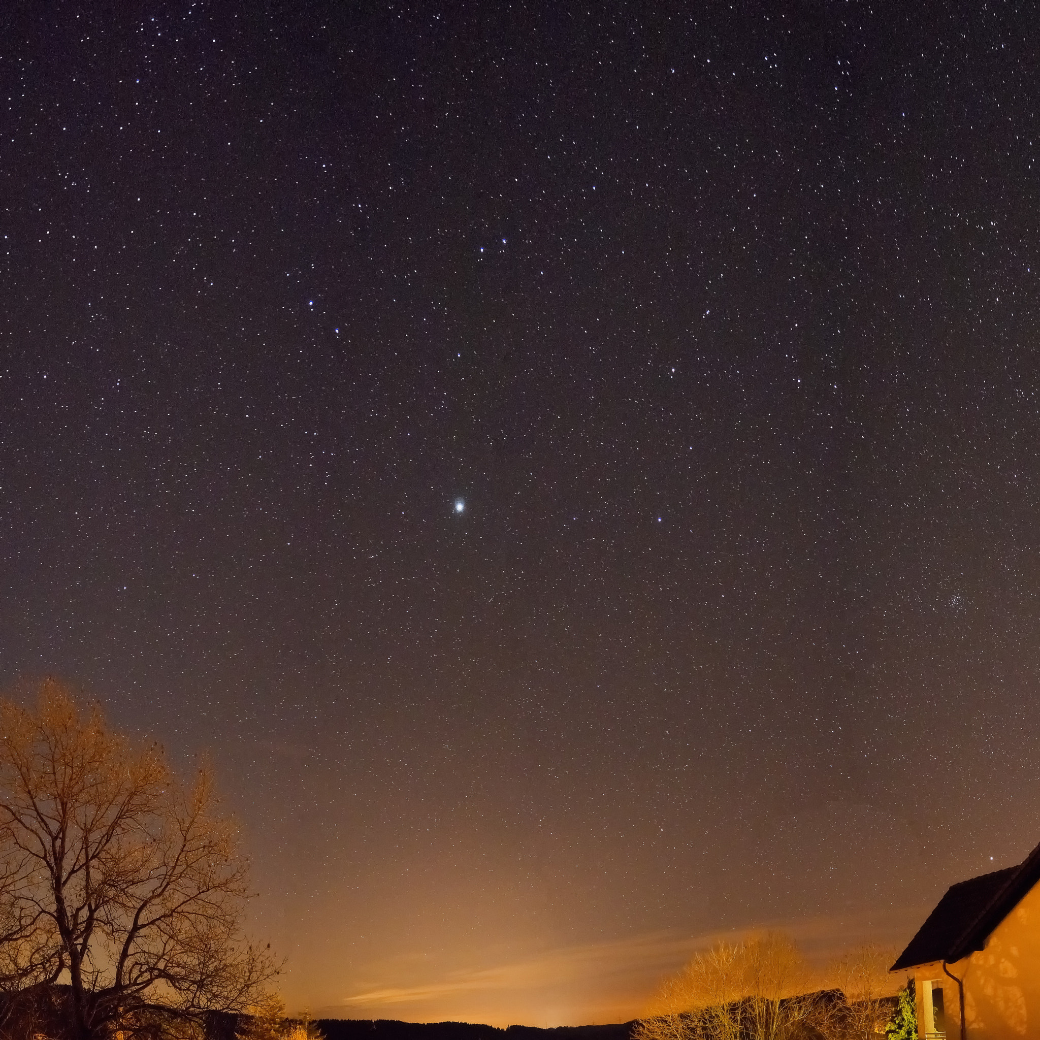 Sony E 18-200mm F3.5-6.3 OSS sample photo. Nightscape first attempt photography