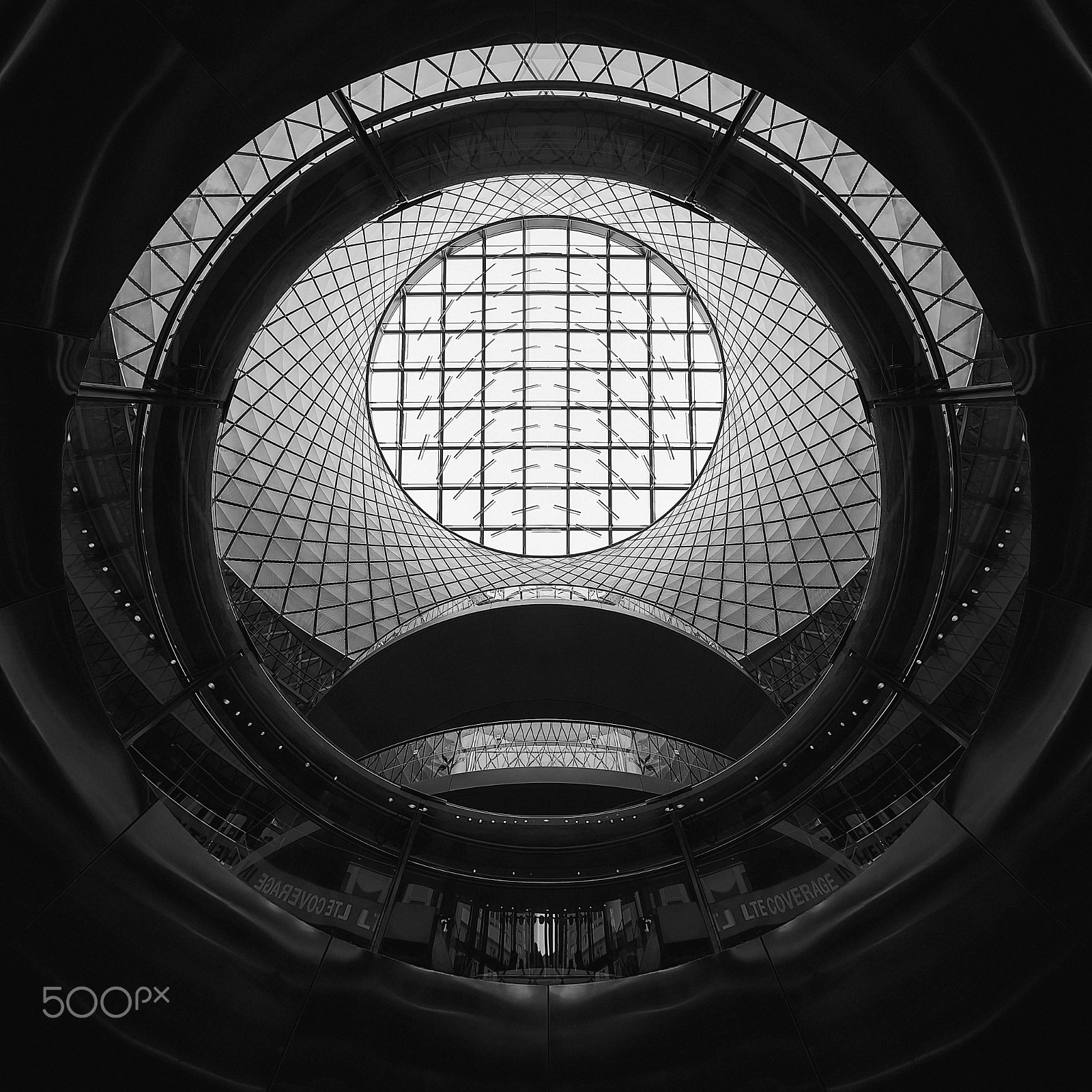 Sony a7R II + Canon EF 17-40mm F4L USM sample photo. Subway photography