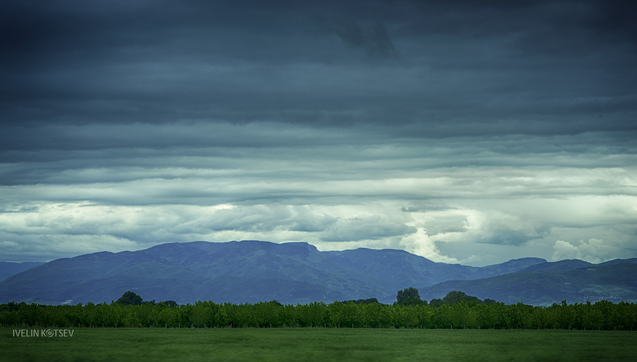 Pentax K-5 sample photo. Landscape on the move photography