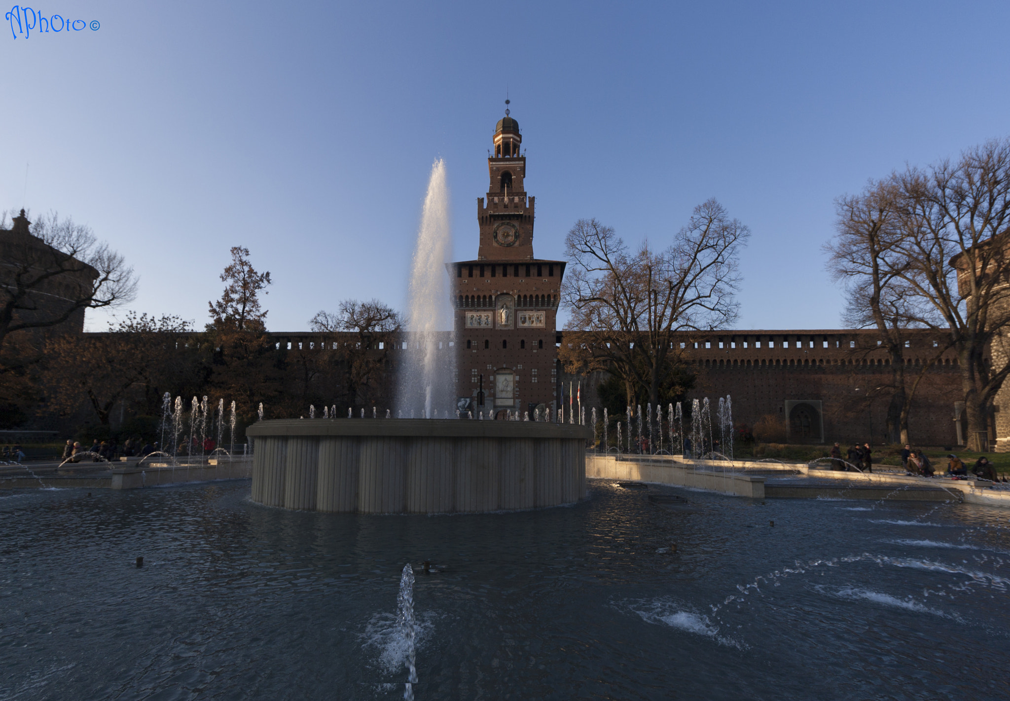 Canon EF-S 10-18mm F4.5–5.6 IS STM sample photo. Castello sforzesco, milan photography