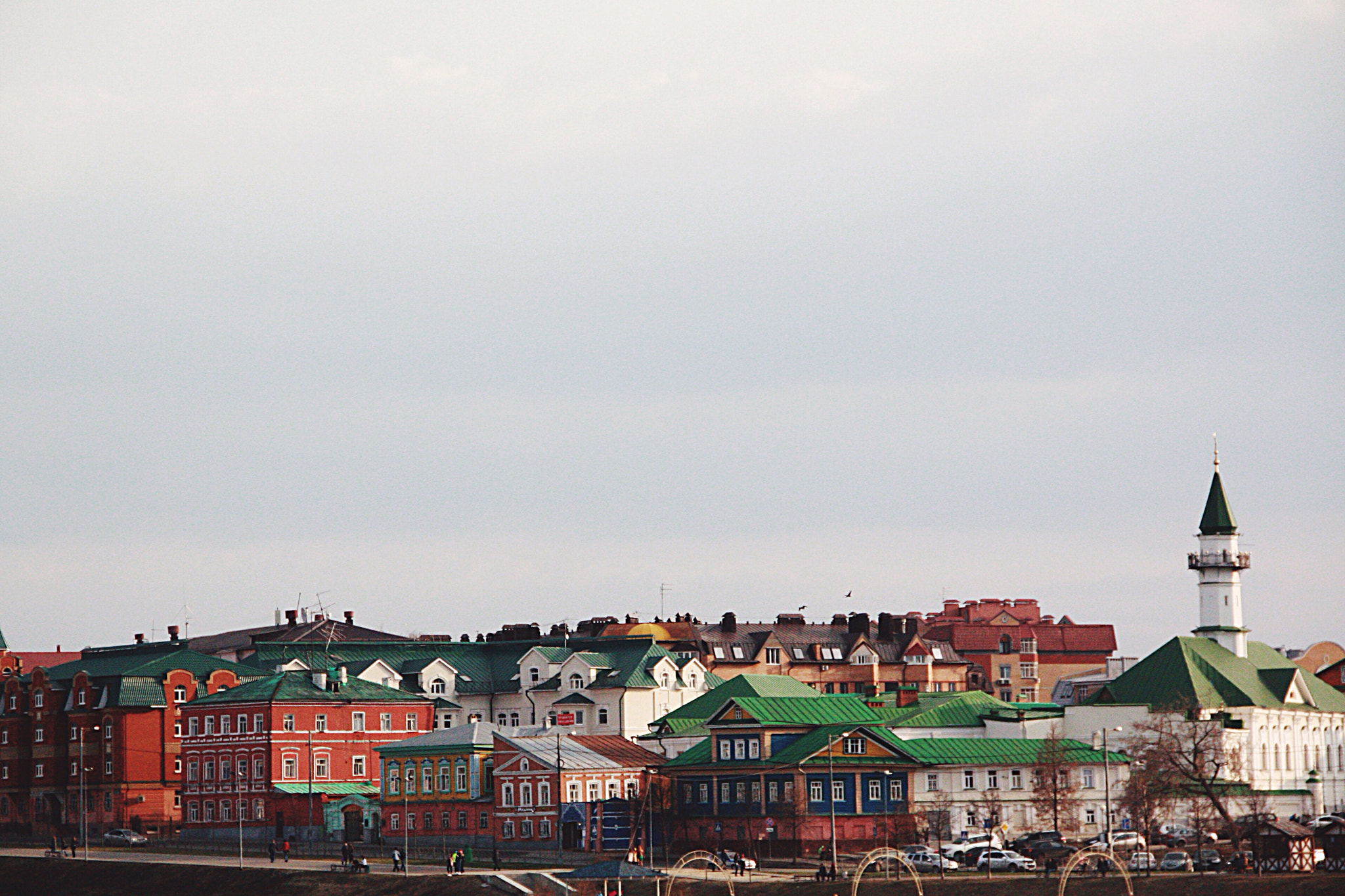 Canon EF-S 18-135mm F3.5-5.6 IS sample photo. The town. photography