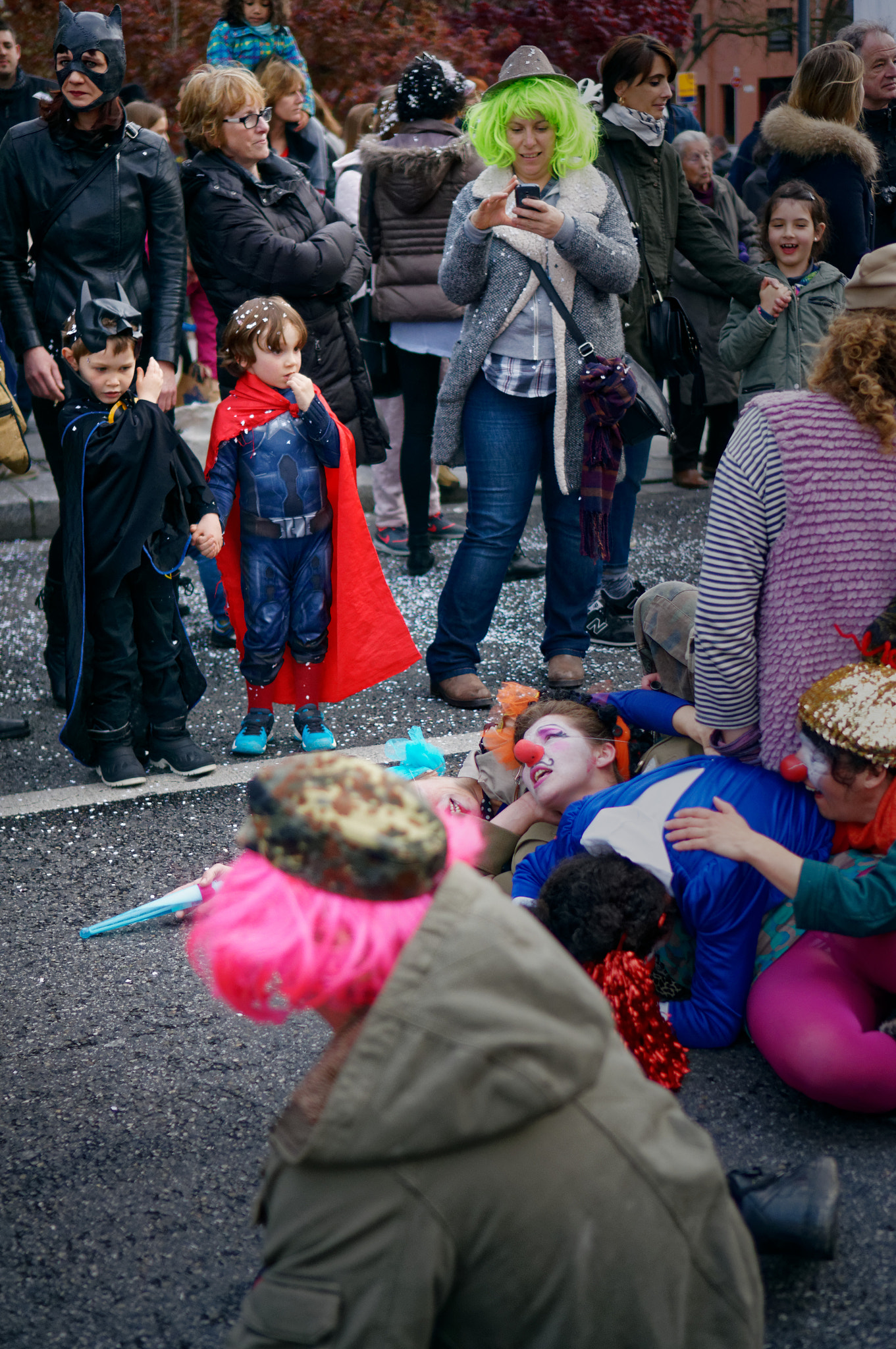 Sony Alpha NEX-6 + Sony E 35mm F1.8 OSS sample photo. At the carnival batman and superman are friends photography