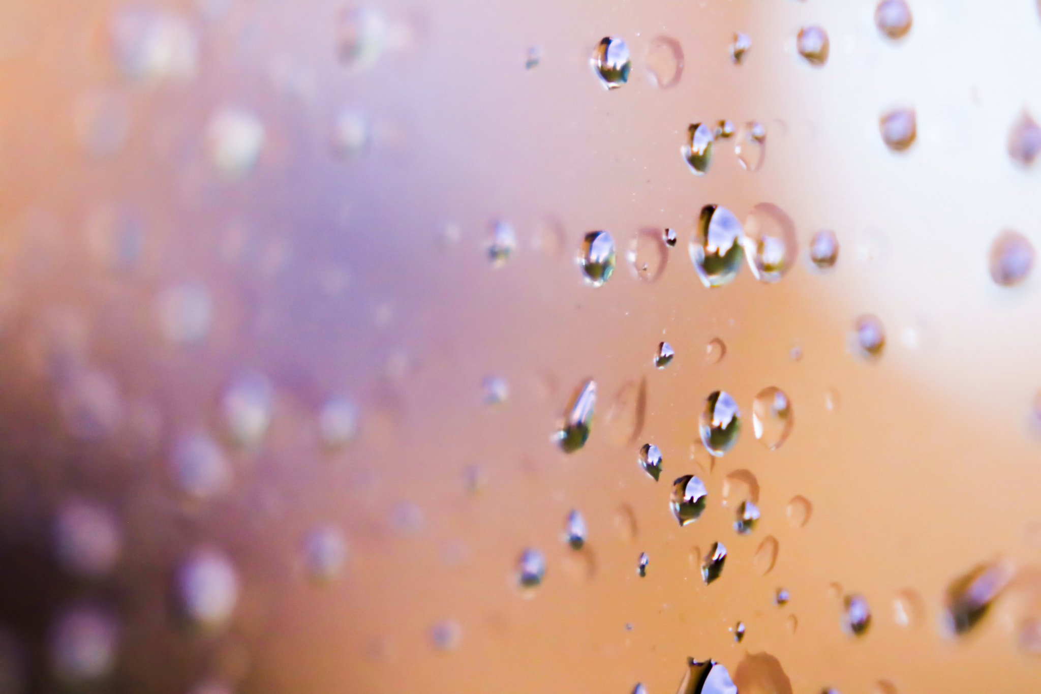 Canon EOS 750D (EOS Rebel T6i / EOS Kiss X8i) + Canon EF 85mm F1.8 USM sample photo. Colorful drops photography