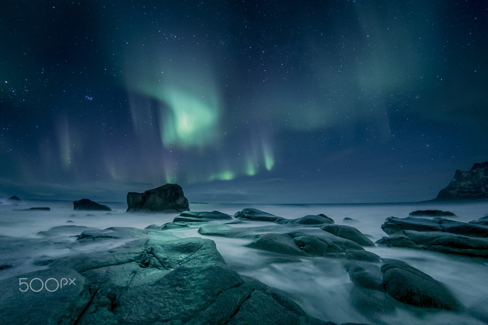Nikon AF DX Fisheye-Nikkor 10.5mm F2.8G ED sample photo. Lofoten photography