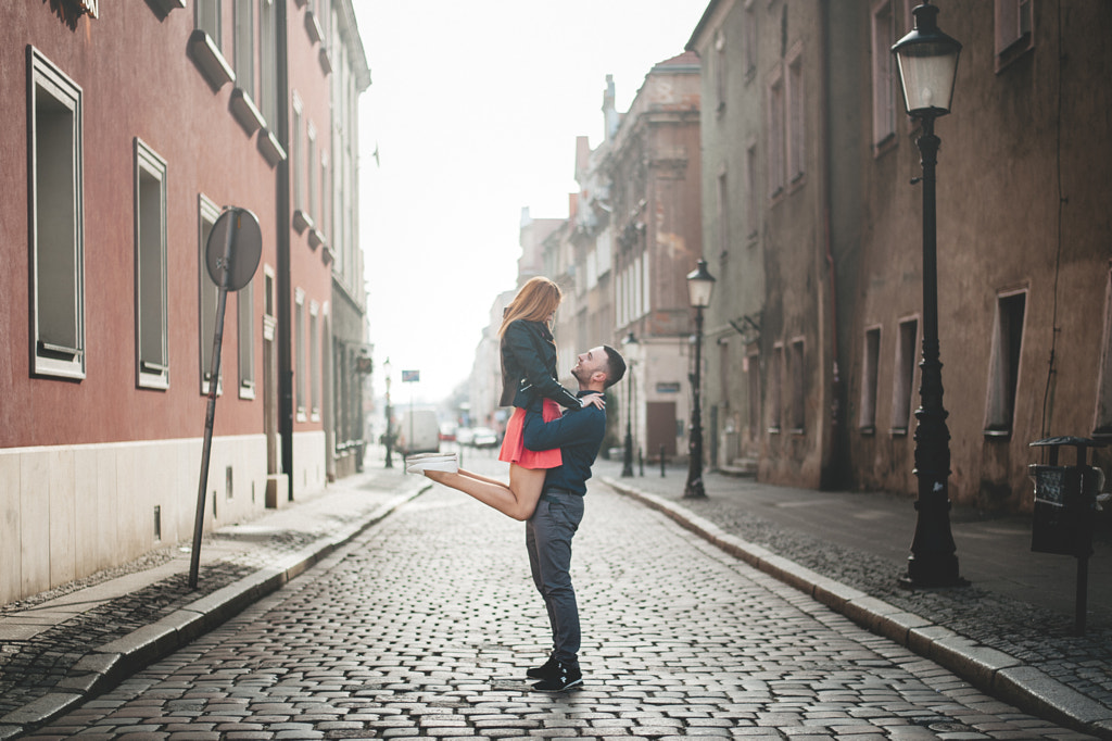 Couple poses - Together by Jaros?aw Stró?yk on 500px.com