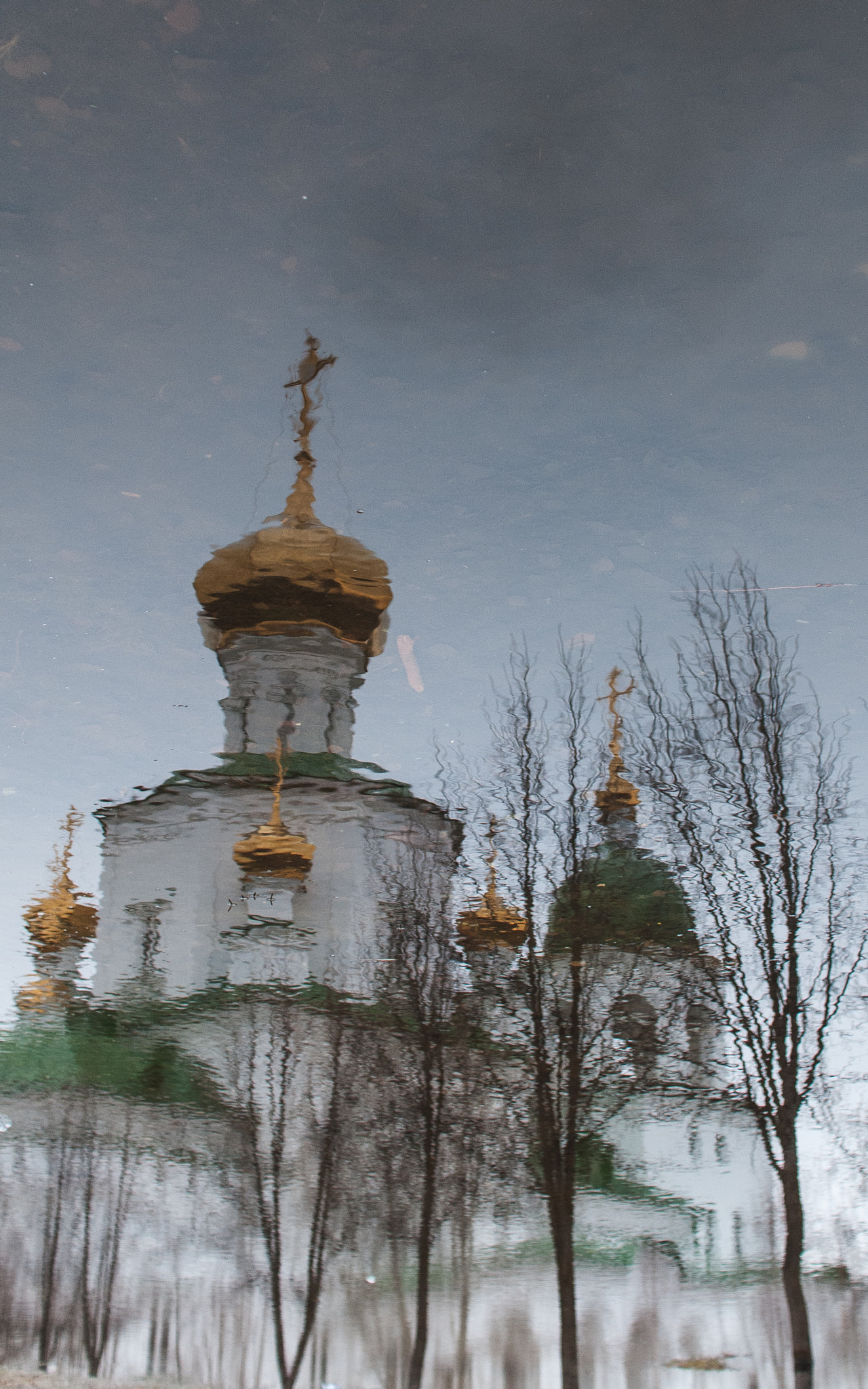 Nikon D300 + Sigma 30mm F1.4 EX DC HSM sample photo. Church reflected in a puddle photography