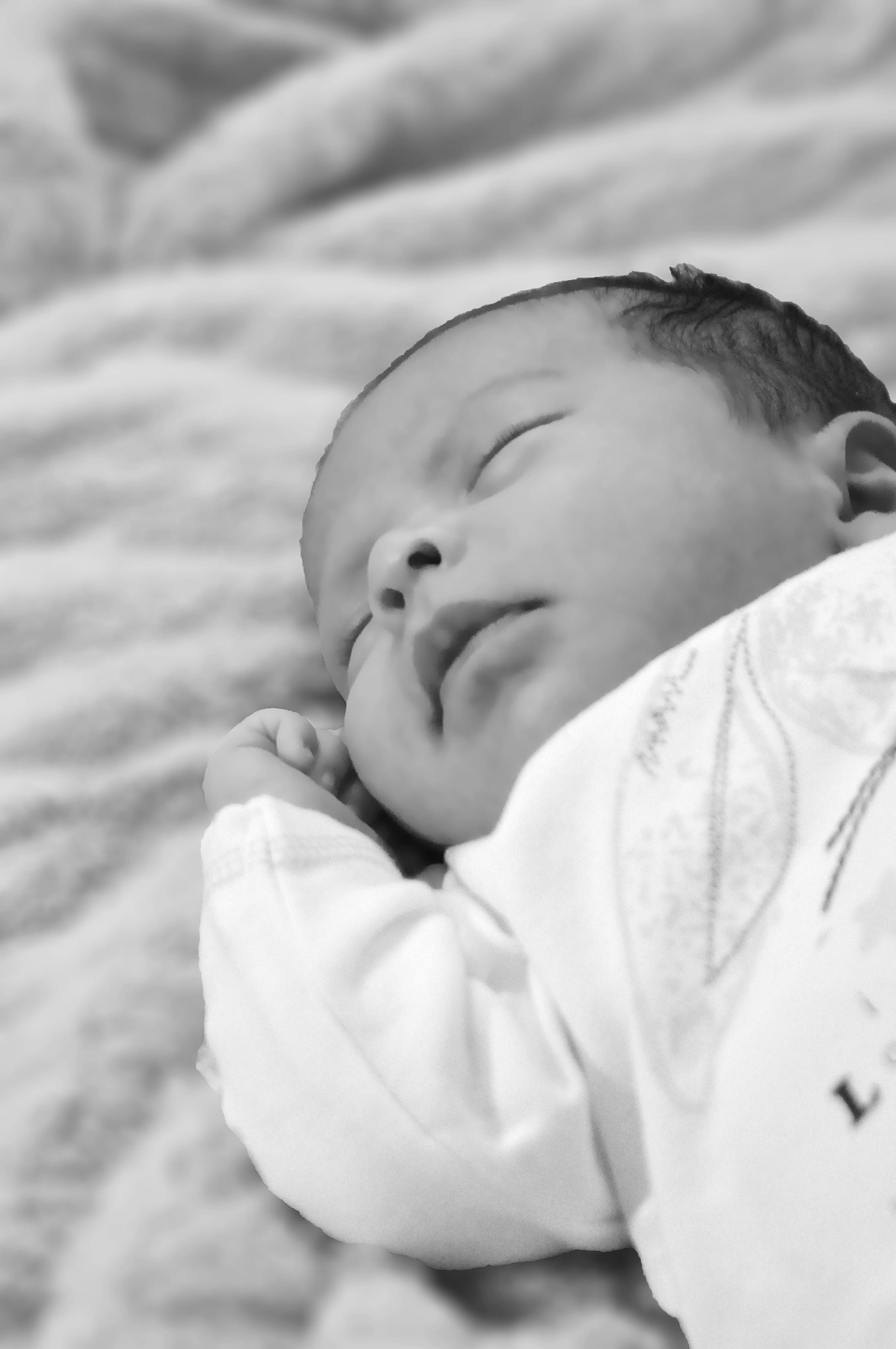 Sigma 28-200mm F3.5-5.6 Compact Aspherical Hyperzoom Macro sample photo. Bebe photography