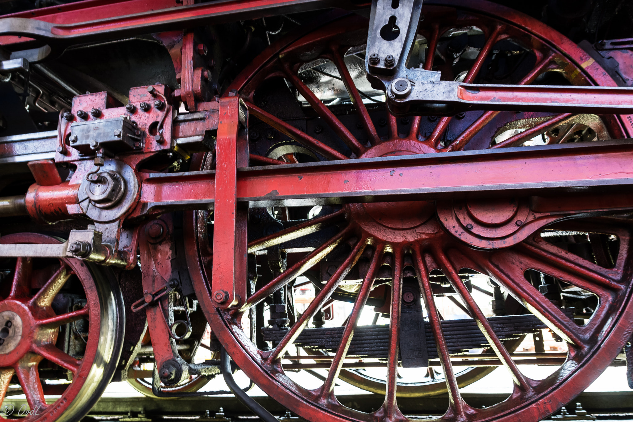 Sigma 17-70mm F2.8-4 DC Macro OS HSM sample photo. A past era, steam locomotives photography