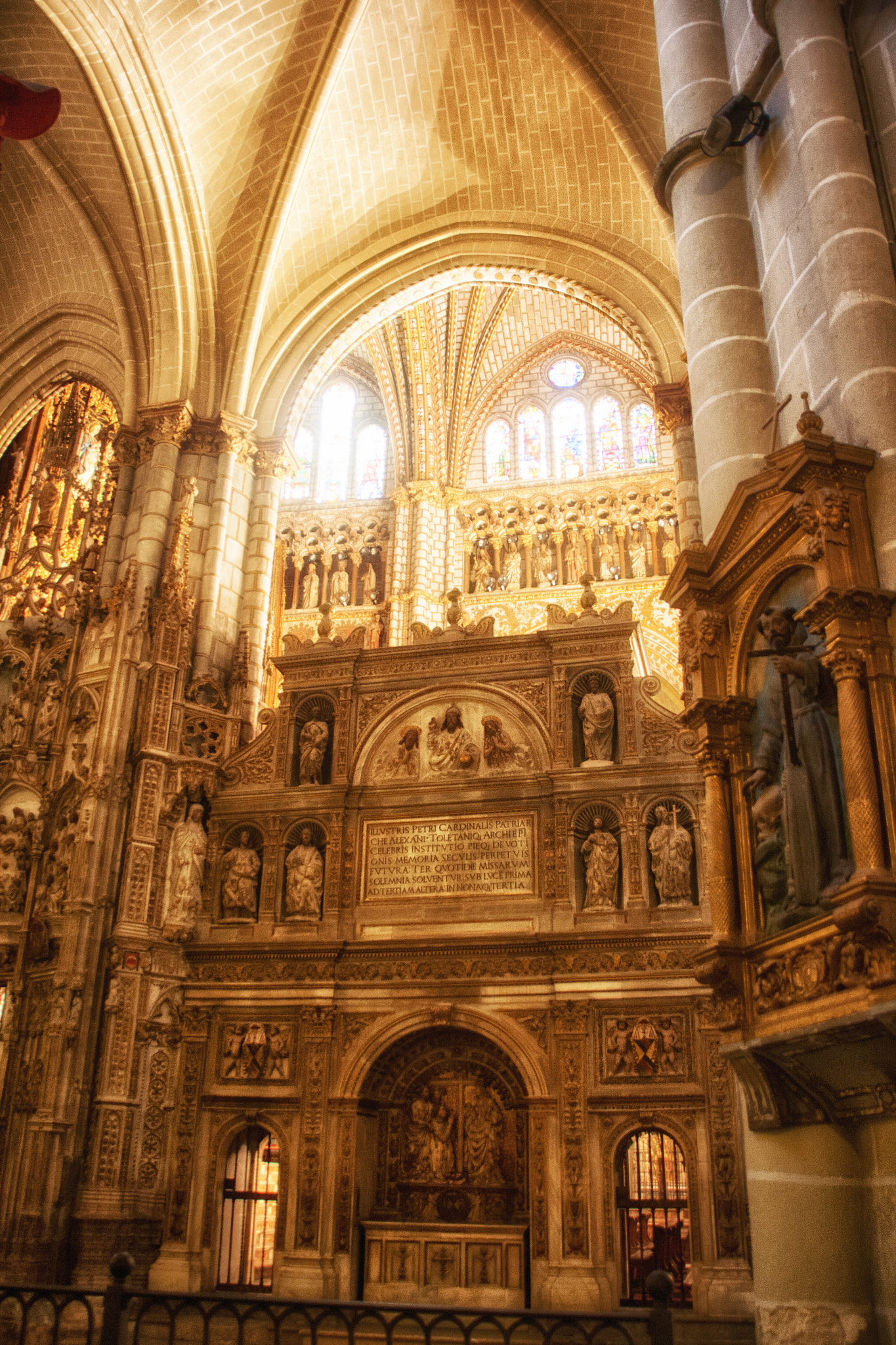 Sigma 18-200mm f/3.5-6.3 DC OS sample photo. Santa iglesia cathedral photography