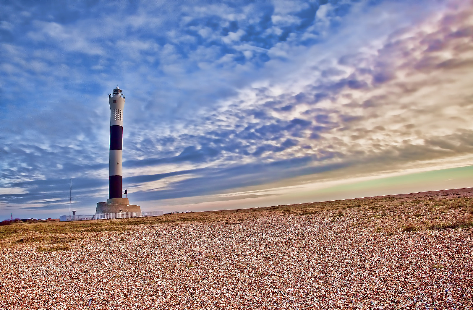 Canon EF 20-35mm F3.5-4.5 USM sample photo. Dungeness lighthouse photography