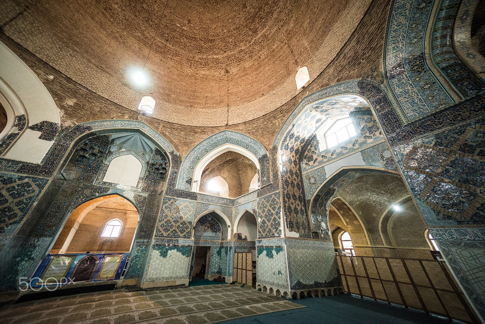 Sony a7S + Sony E 10-18mm F4 OSS sample photo. Interior of blue mosque, tabriz photography