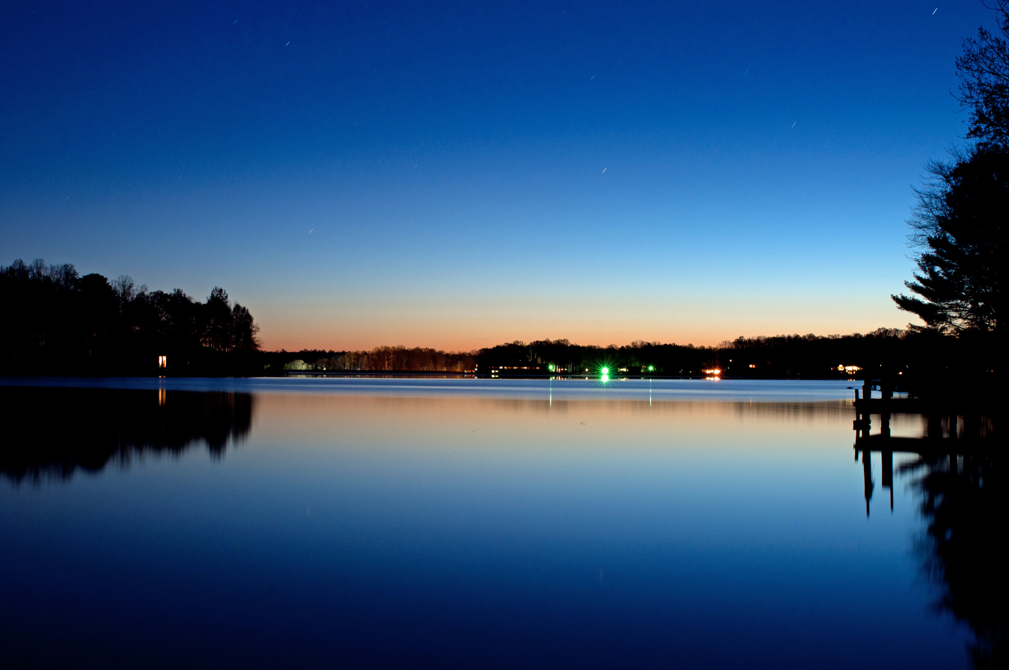 Nikon D90 + Tamron SP 24-70mm F2.8 Di VC USD sample photo. View of a lake at dawn photography