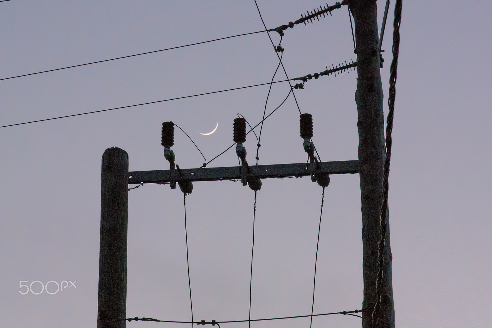 Sigma 17-70mm F2.8-4 DC Macro OS HSM sample photo. New moon 1 photography