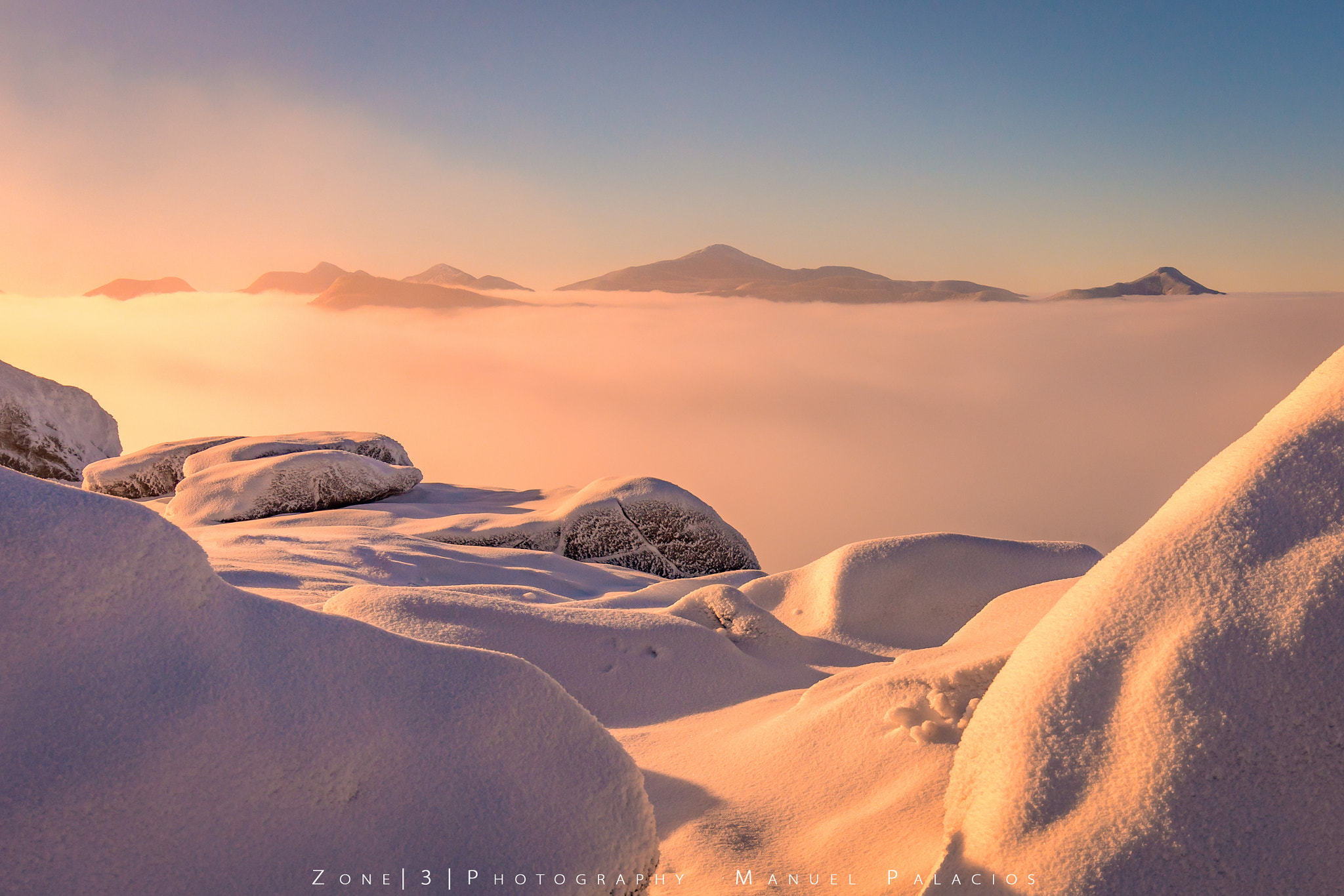 Nikon AF-S Nikkor 18-35mm F3.5-4.5G ED sample photo. Islands in the sky photography
