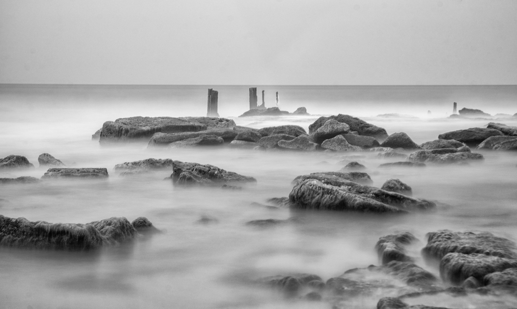 Sony a7 II + Tamron SP 24-70mm F2.8 Di VC USD sample photo. Seascape 88 bw photography
