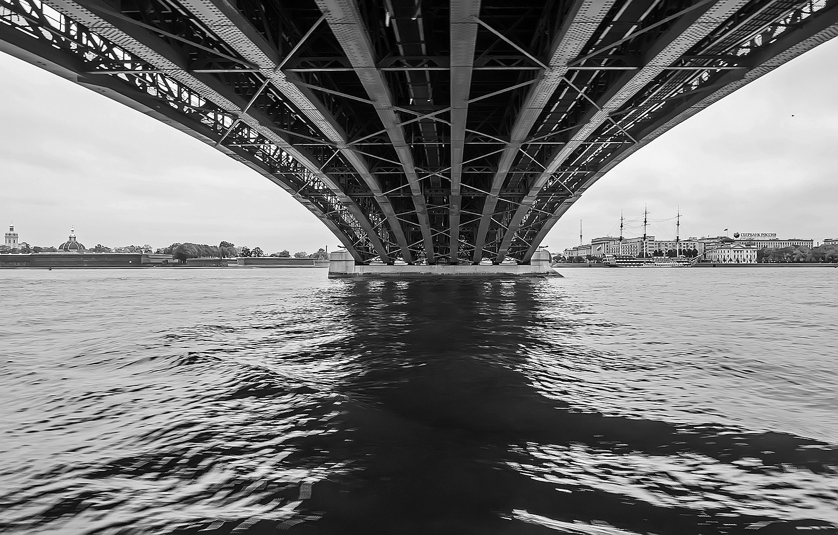 Olympus PEN E-PL3 + OLYMPUS M.9-18mm F4.0-5.6 sample photo. Under the bridge photography