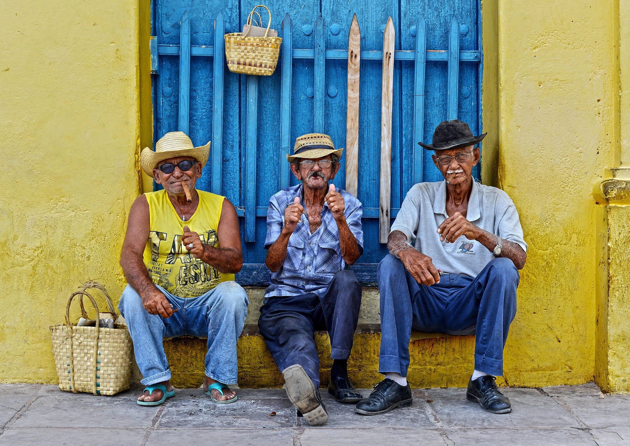 AF Zoom-Nikkor 24-50mm f/3.3-4.5 sample photo. The good, the bad and the ugly photography