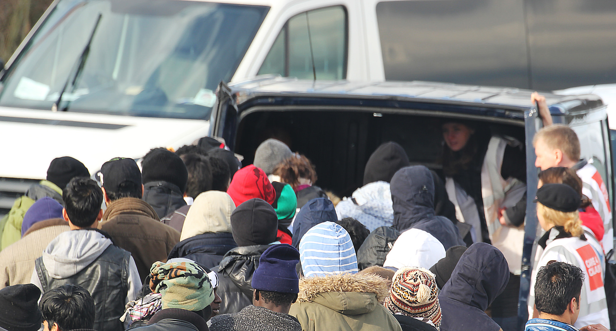 Canon EF 100-400mm F4.5-5.6L IS II USM sample photo. Wednesday 24 february 2016: calais refugee camps, photography